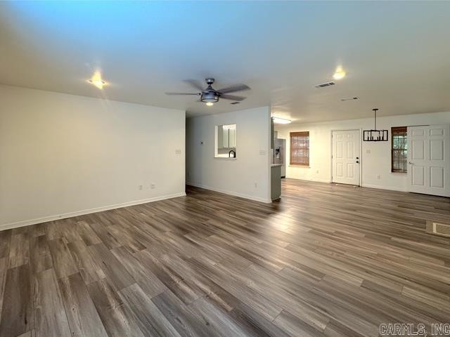 11 Southlake Road Property Photo 8