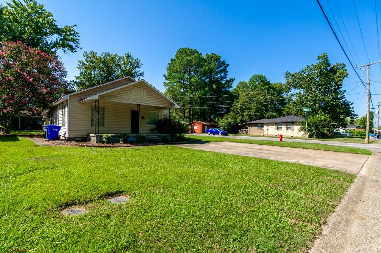 1855 A &b Robins Property Photo 4