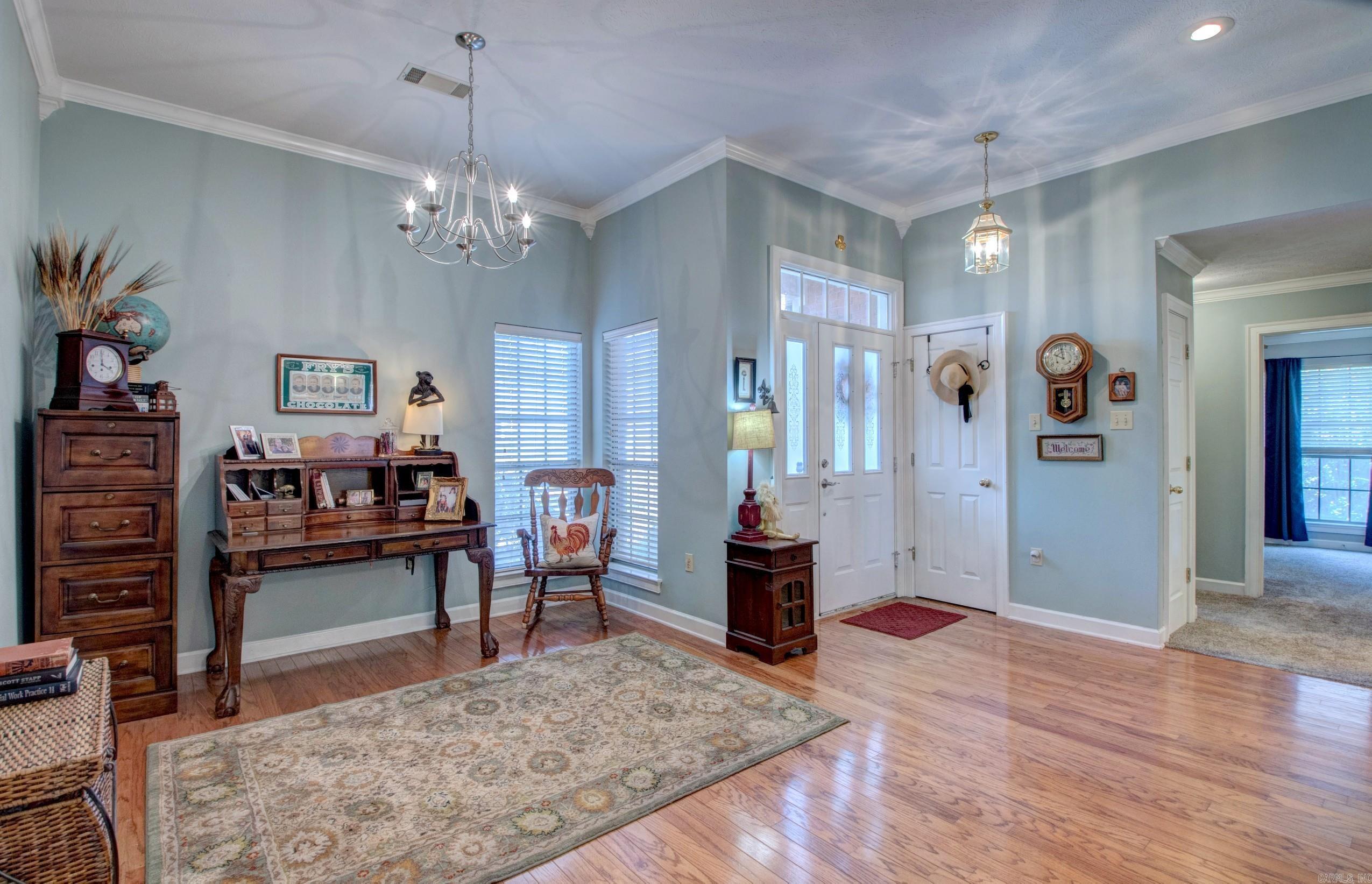 131 Deauville Drive Property Photo 4