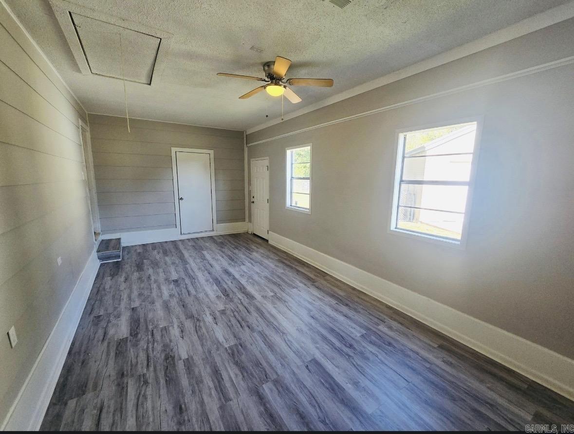 620 Brookhaven Property Photo 13