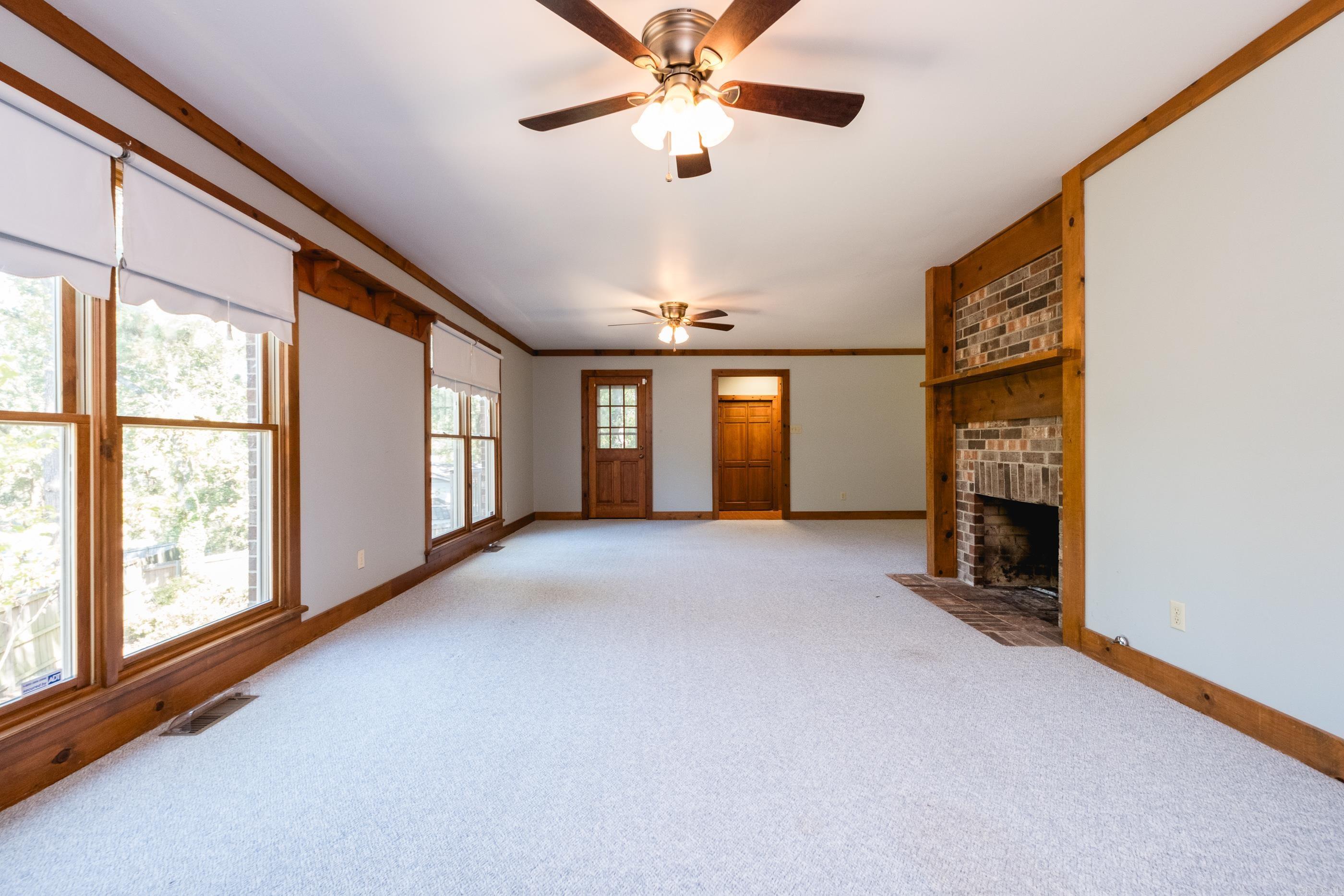 1204 North Point Lane Property Photo 8