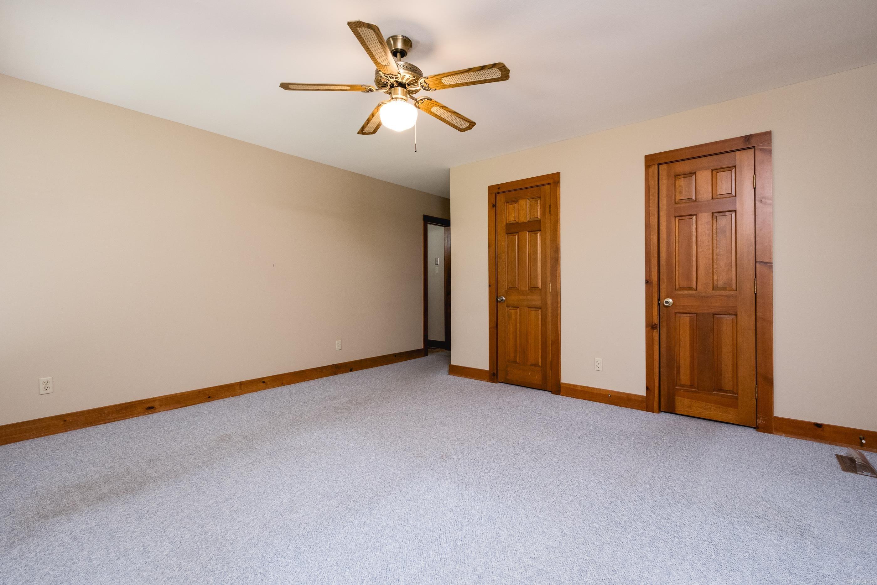 1204 North Point Lane Property Photo 19