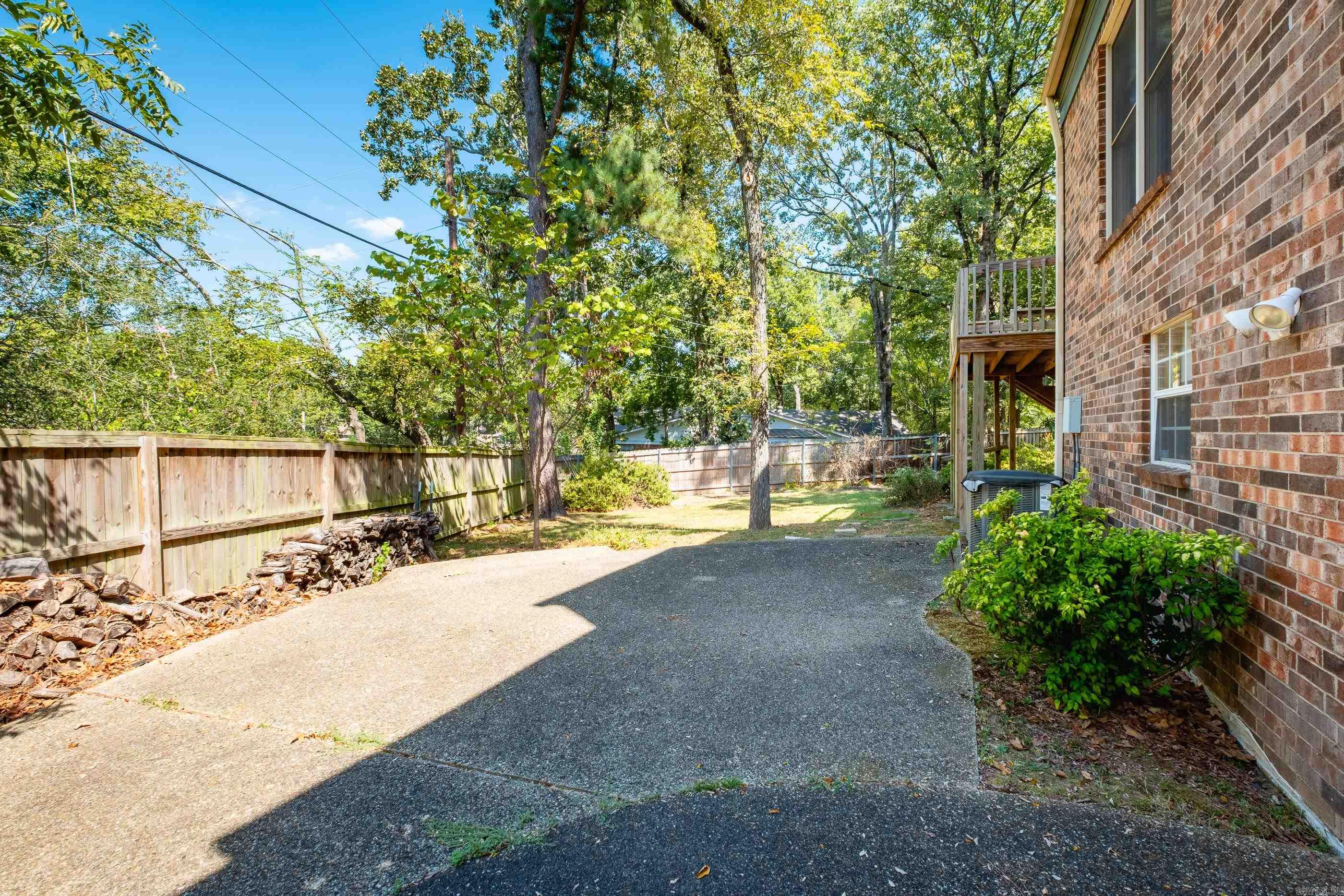 1204 North Point Lane Property Photo 37
