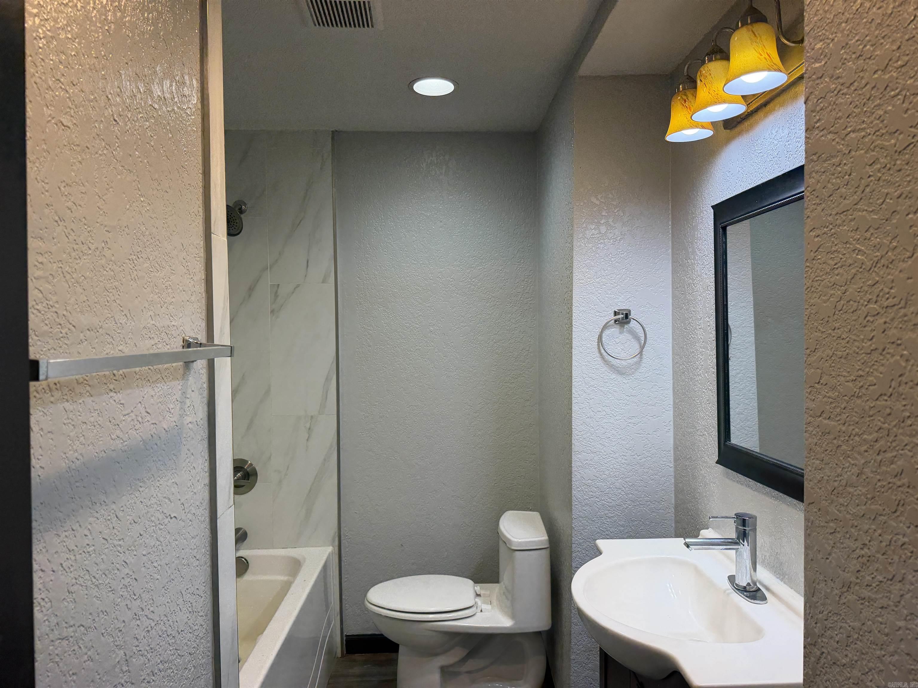 1304 Frye Lane Property Photo 12