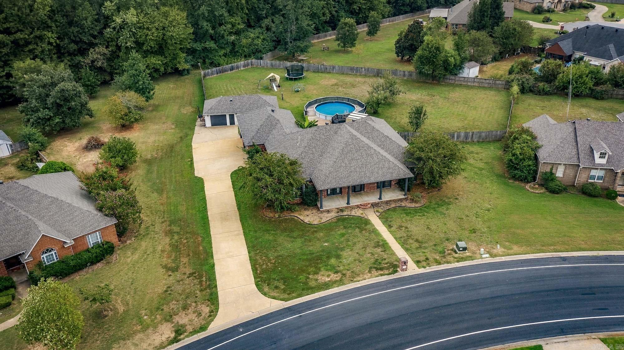 26 Shenandoah Way Property Photo 4