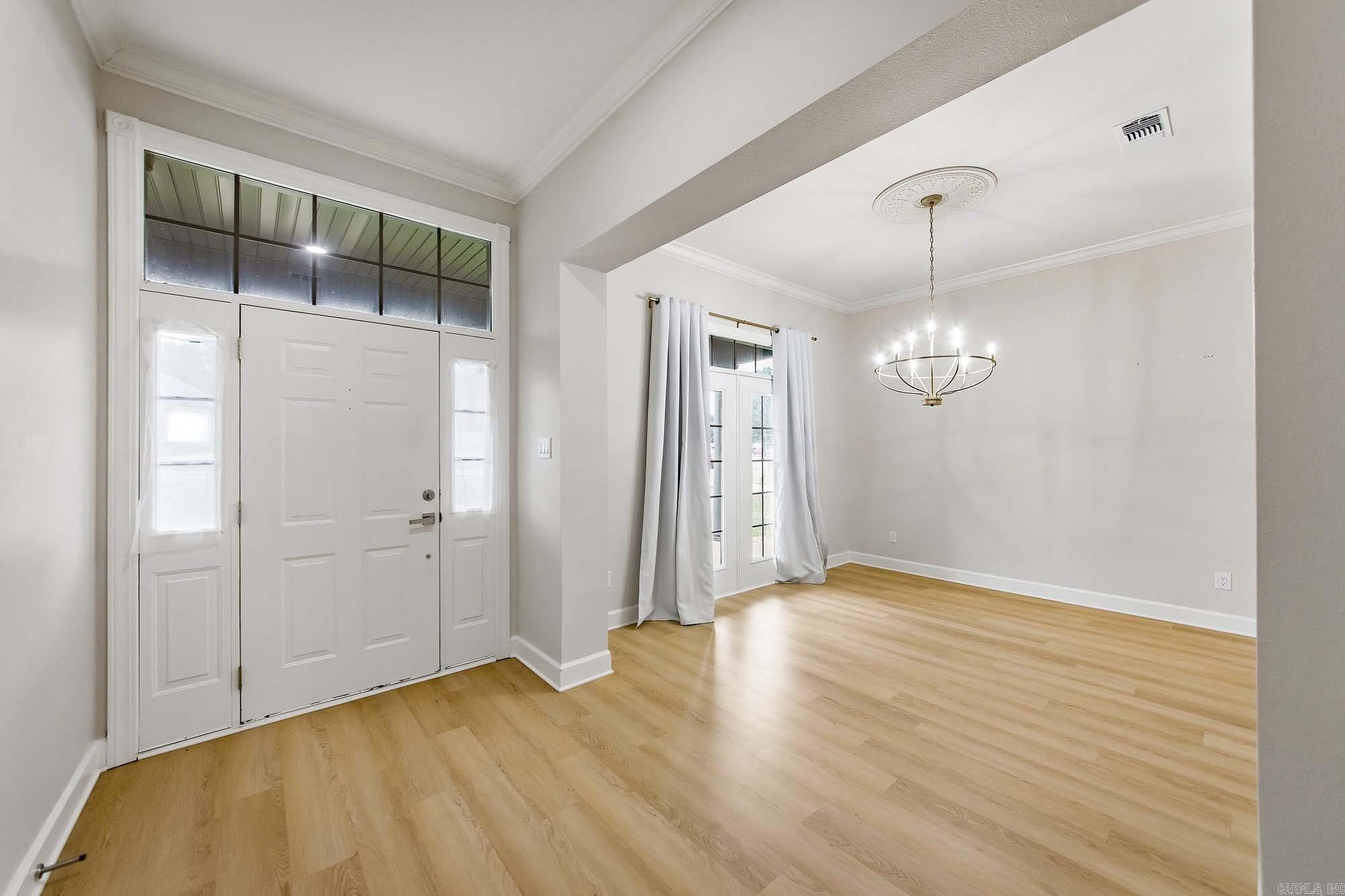 26 Shenandoah Way Property Photo 8