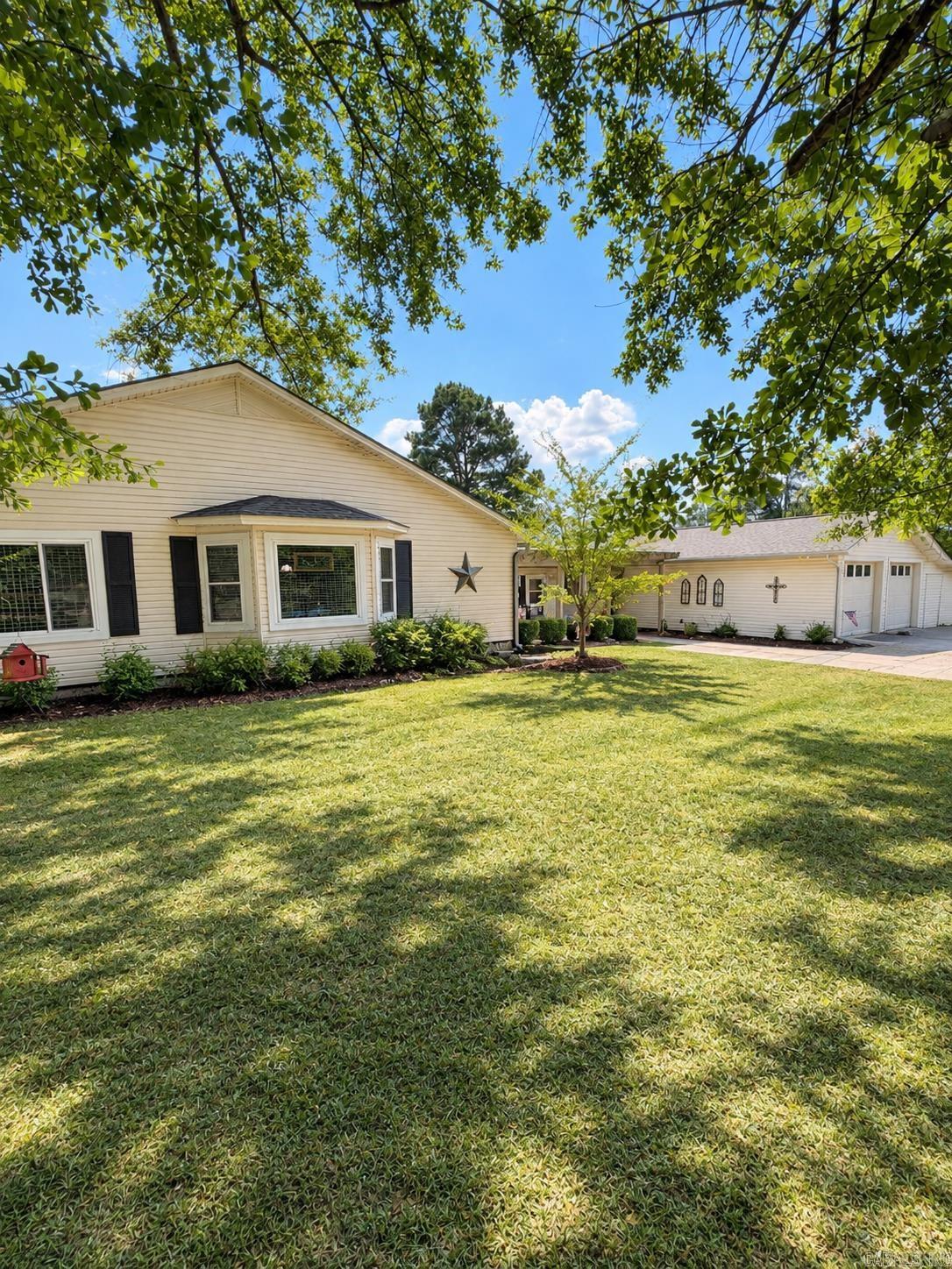 796 Rock Springs Rd. Property Photo 1