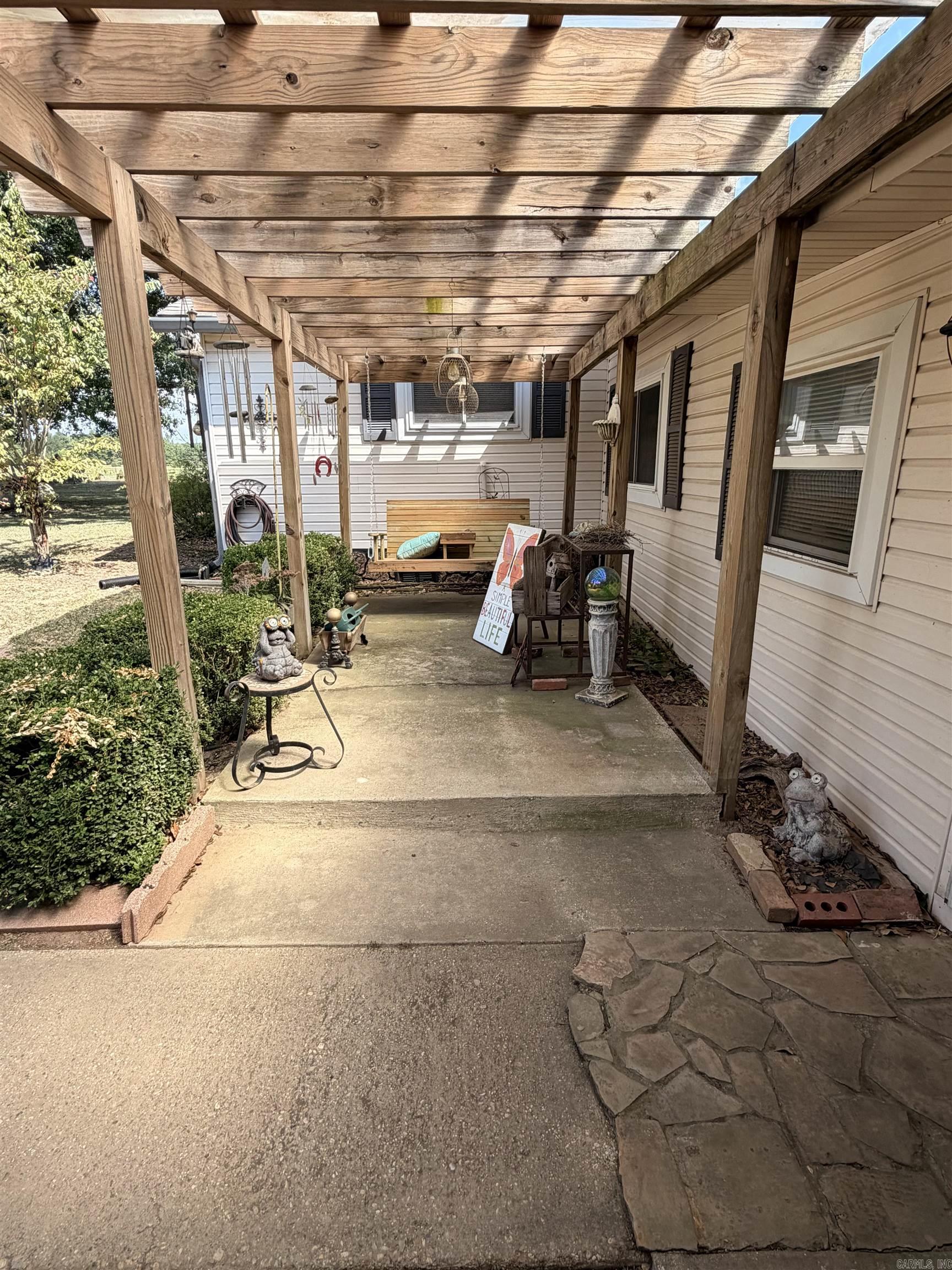796 Rock Springs Rd. Property Photo 3
