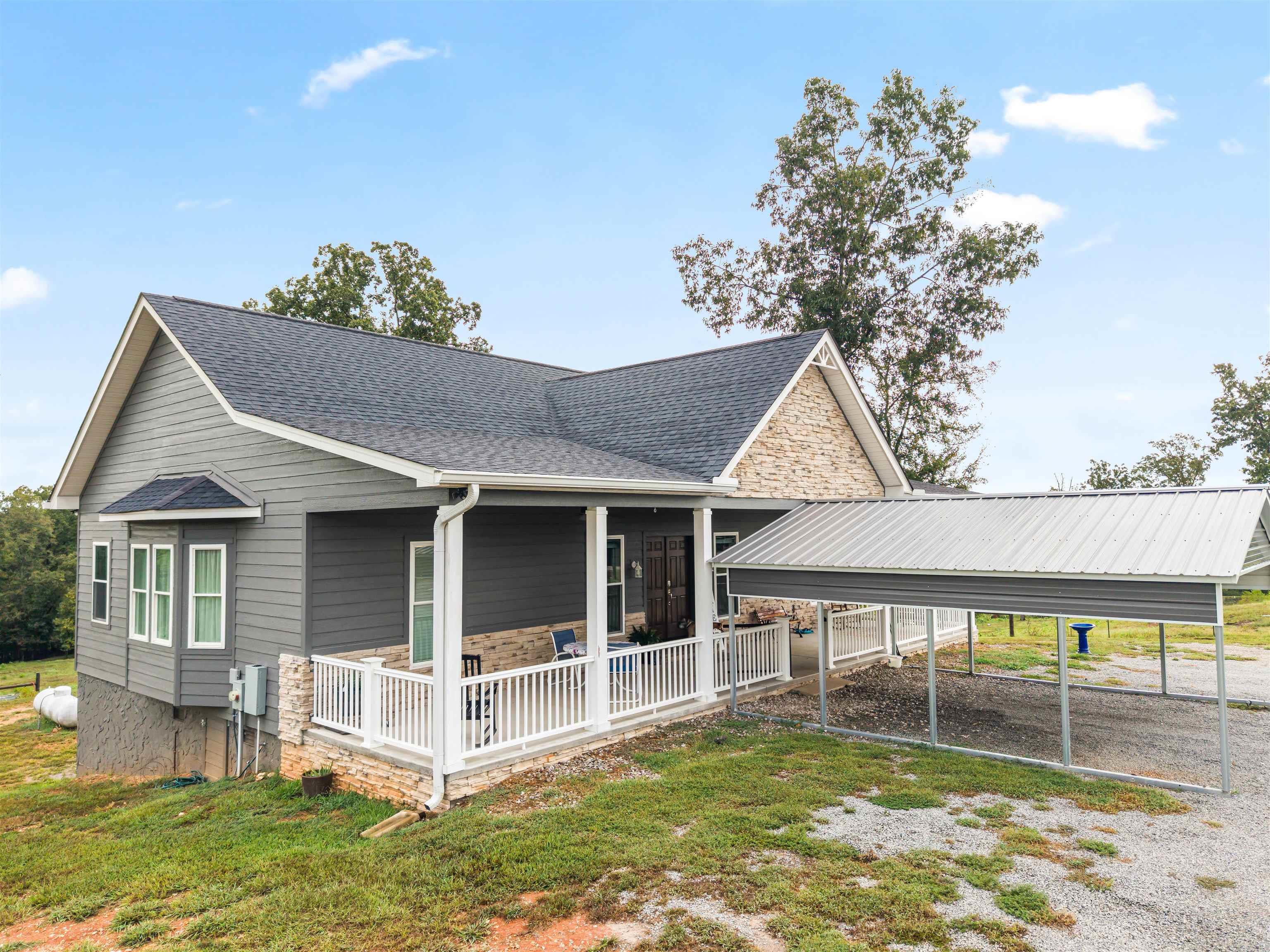 6080 Ziegler Road Property Photo 2