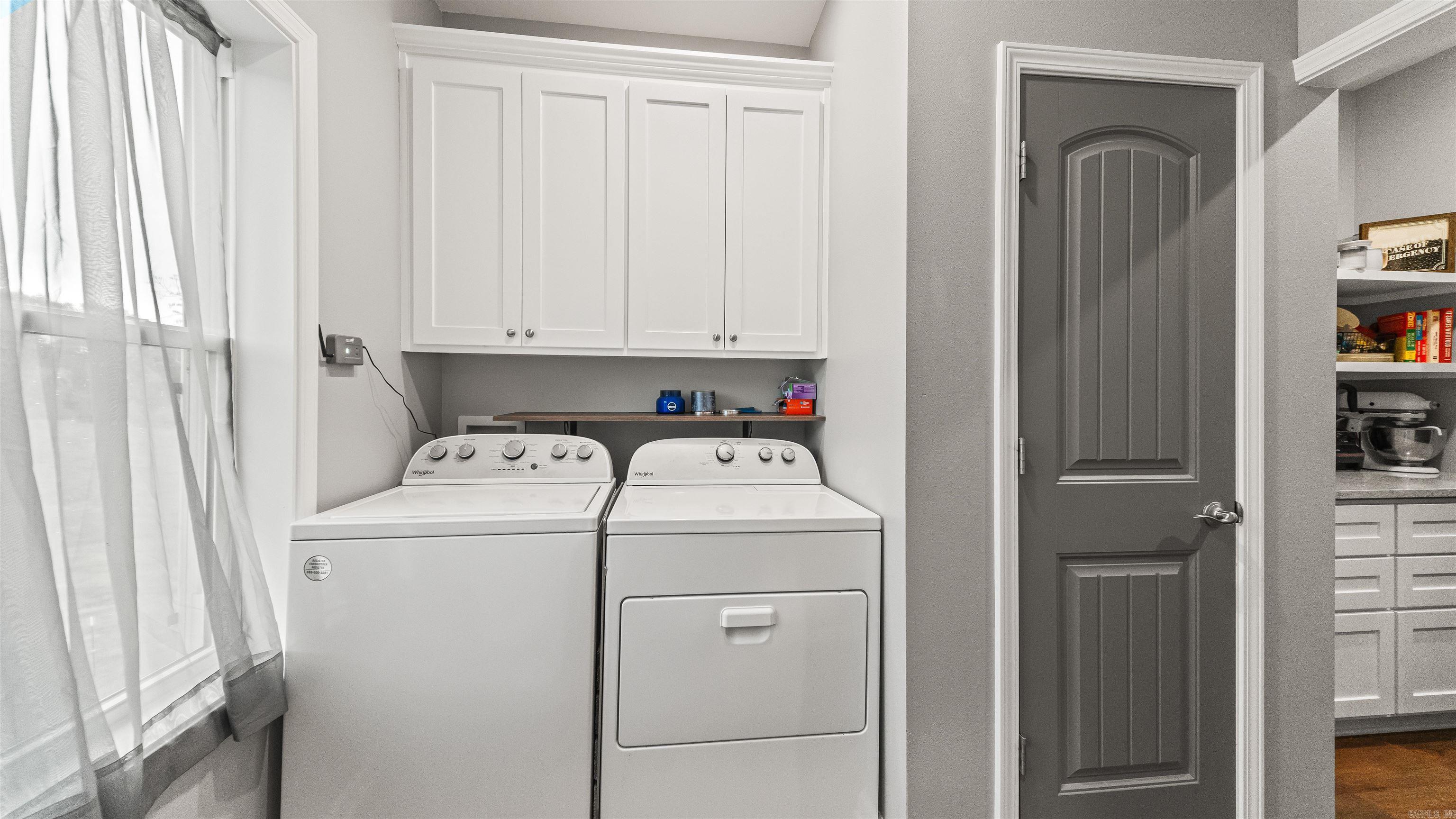 6080 Ziegler Road Property Photo 15