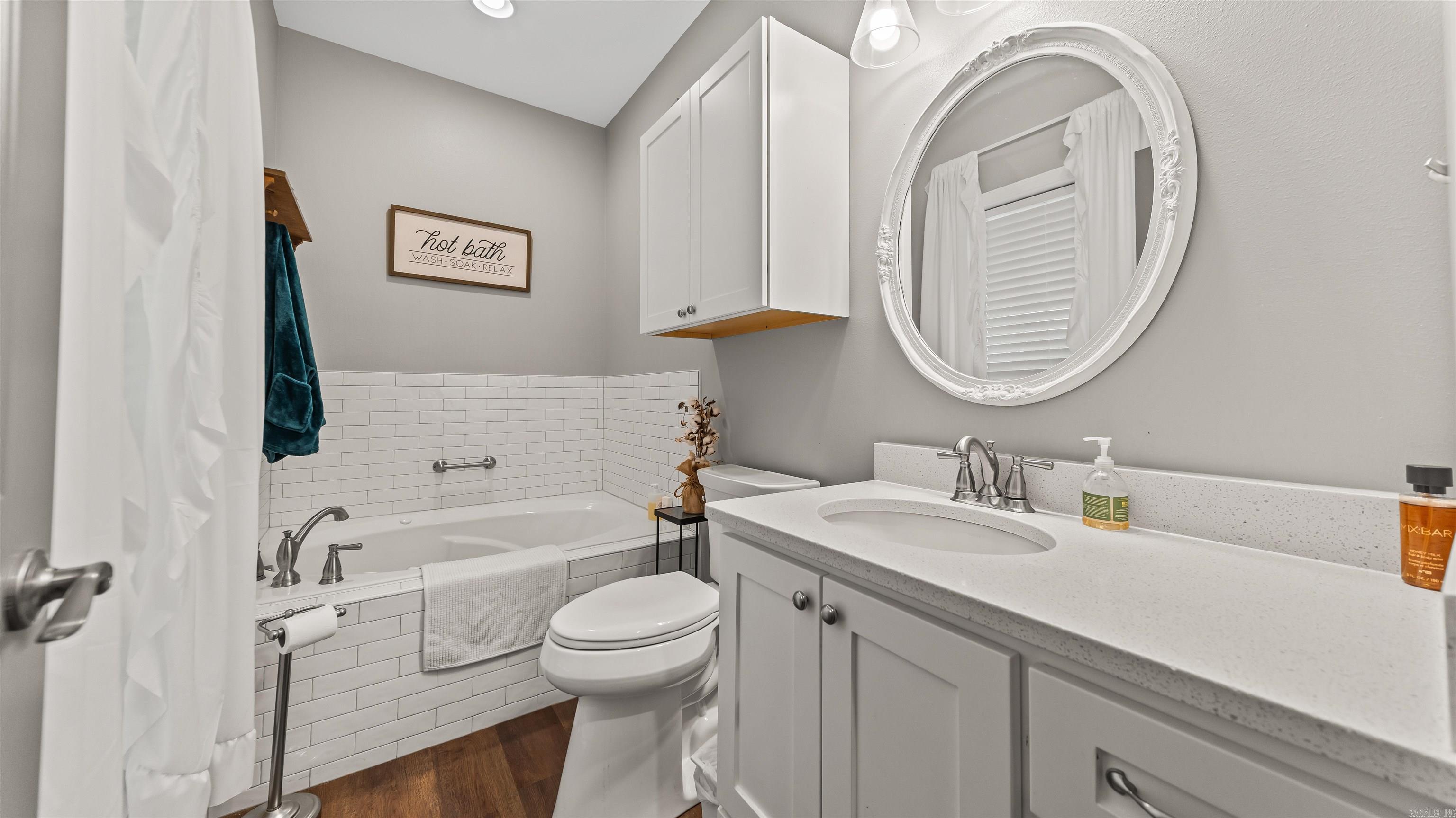 6080 Ziegler Road Property Photo 22