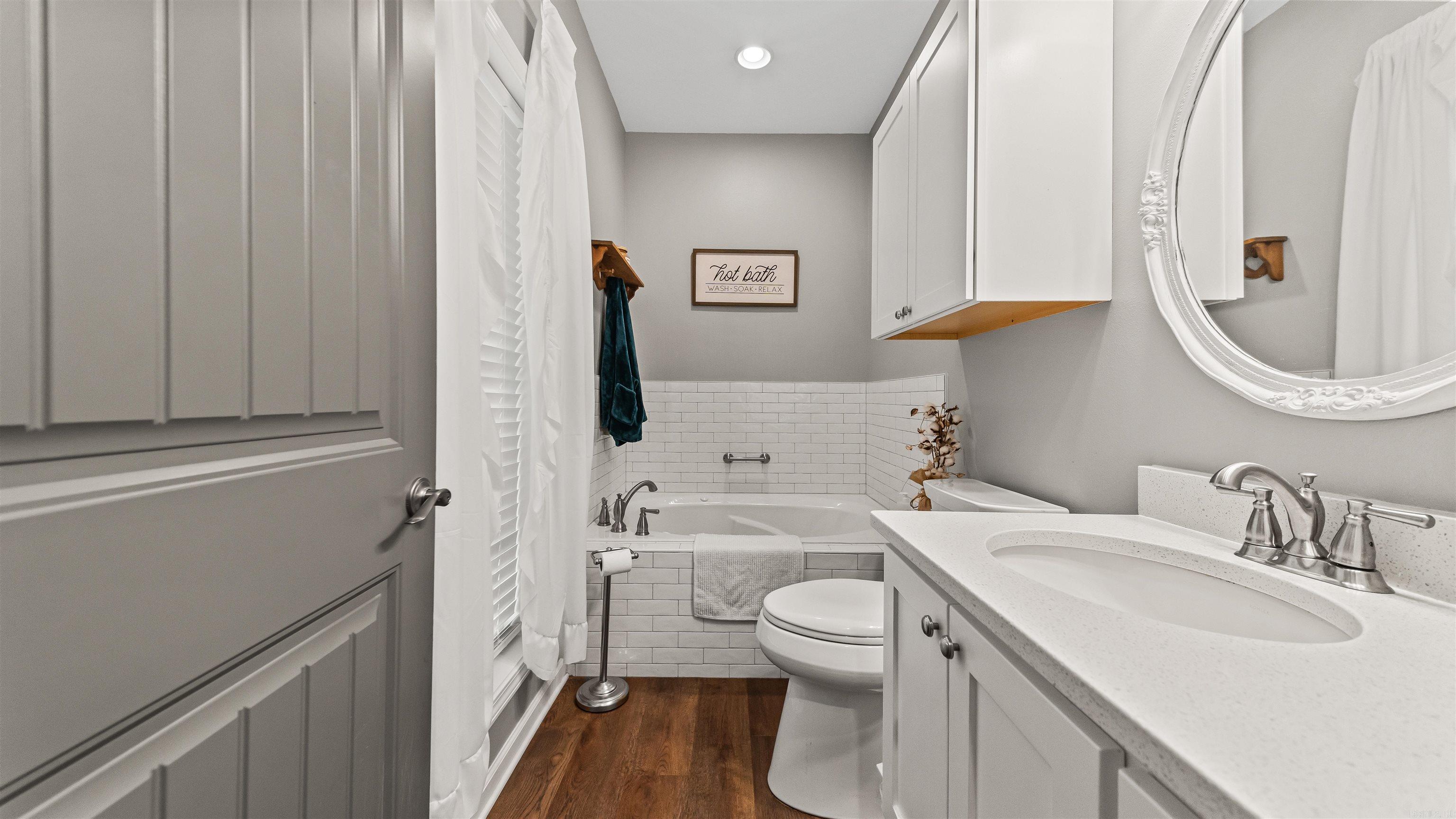 6080 Ziegler Road Property Photo 23