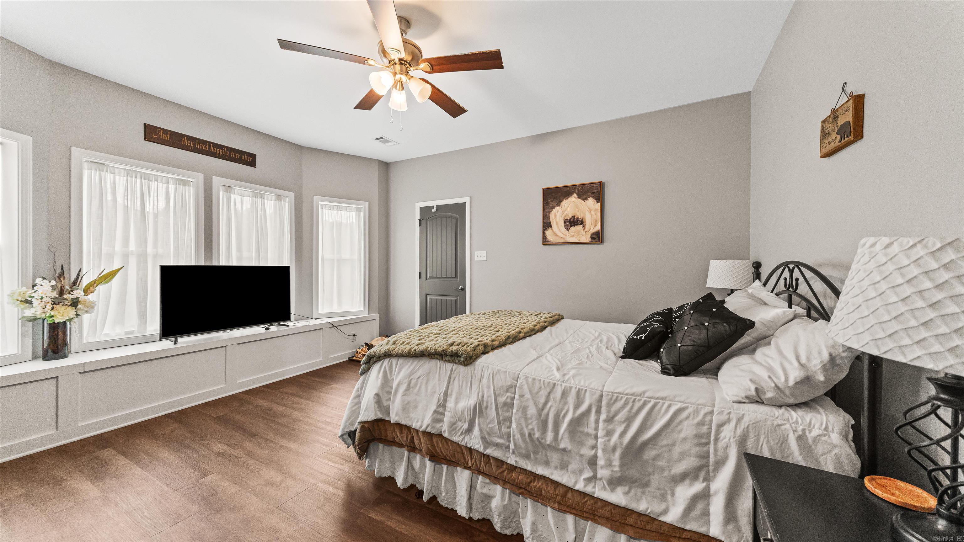 6080 Ziegler Road Property Photo 25