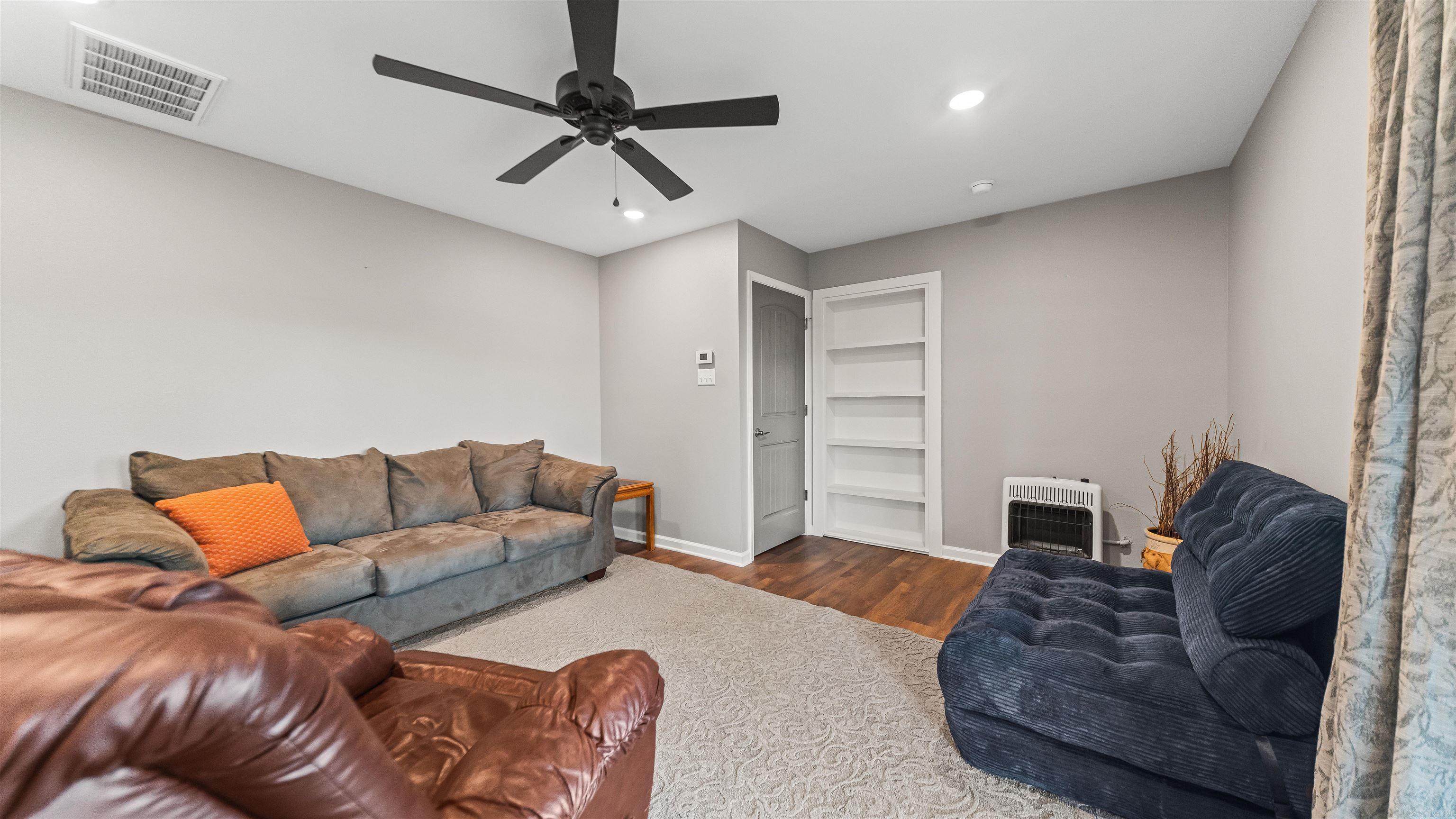 6080 Ziegler Road Property Photo 28