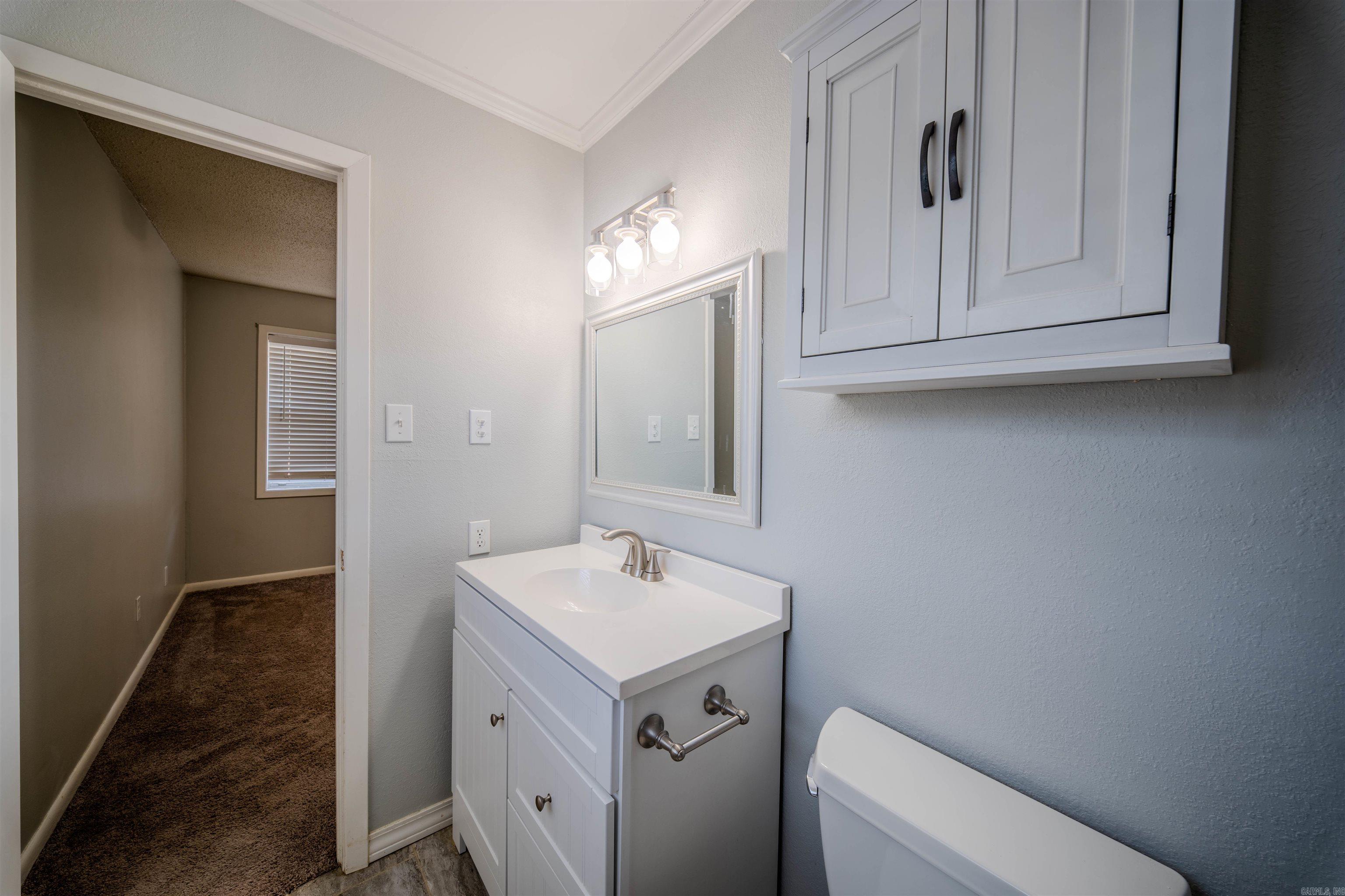 404 E Ingram Street Property Photo 19