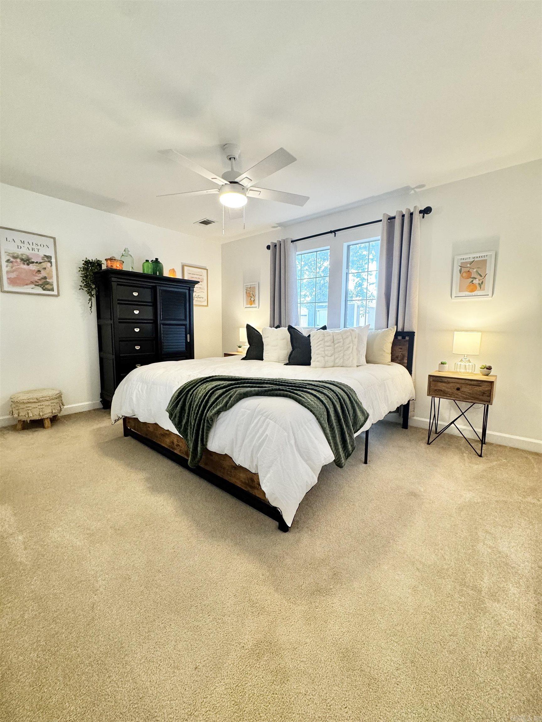 28 Weaver Circle Property Photo 17