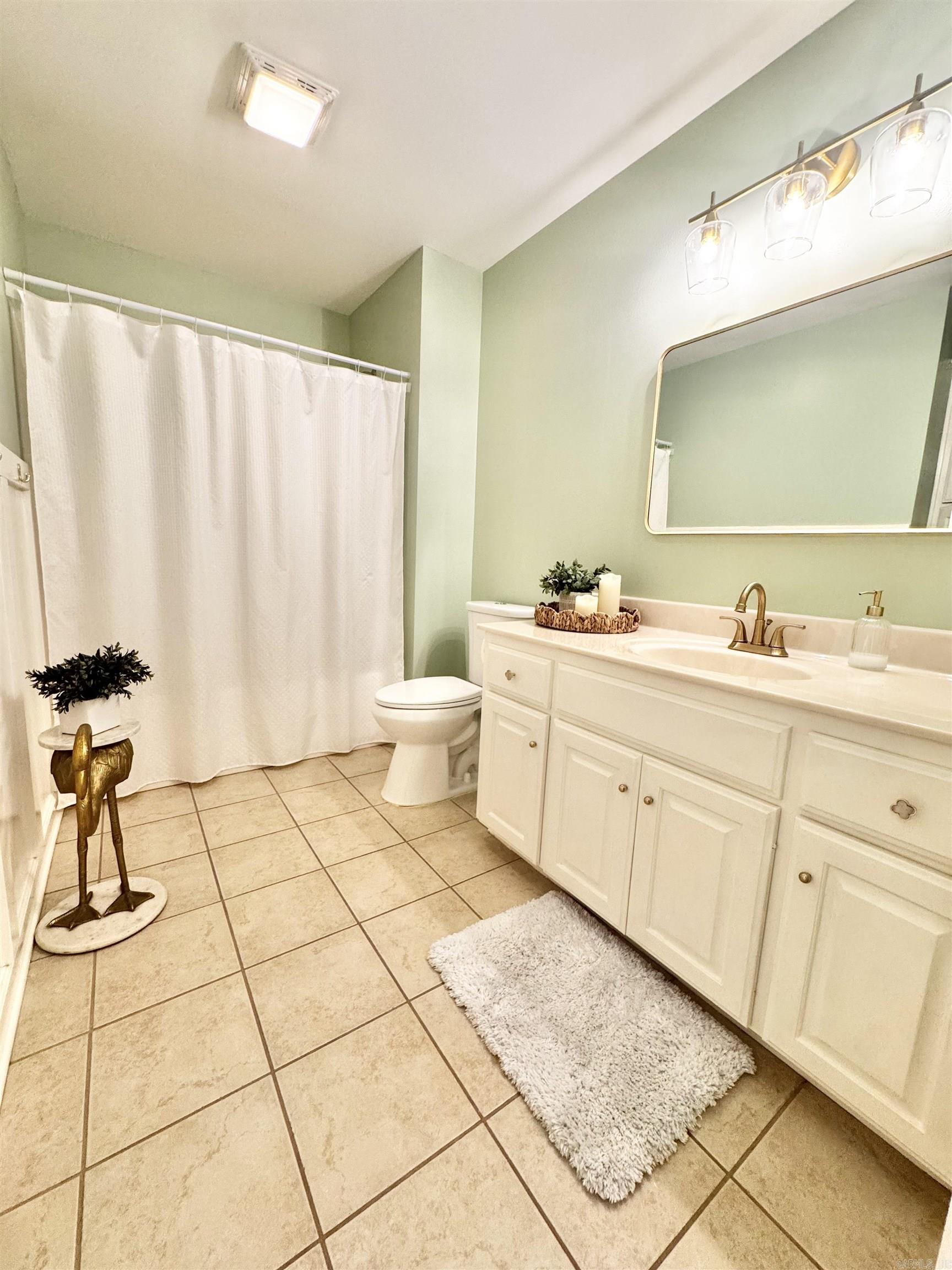 28 Weaver Circle Property Photo 18