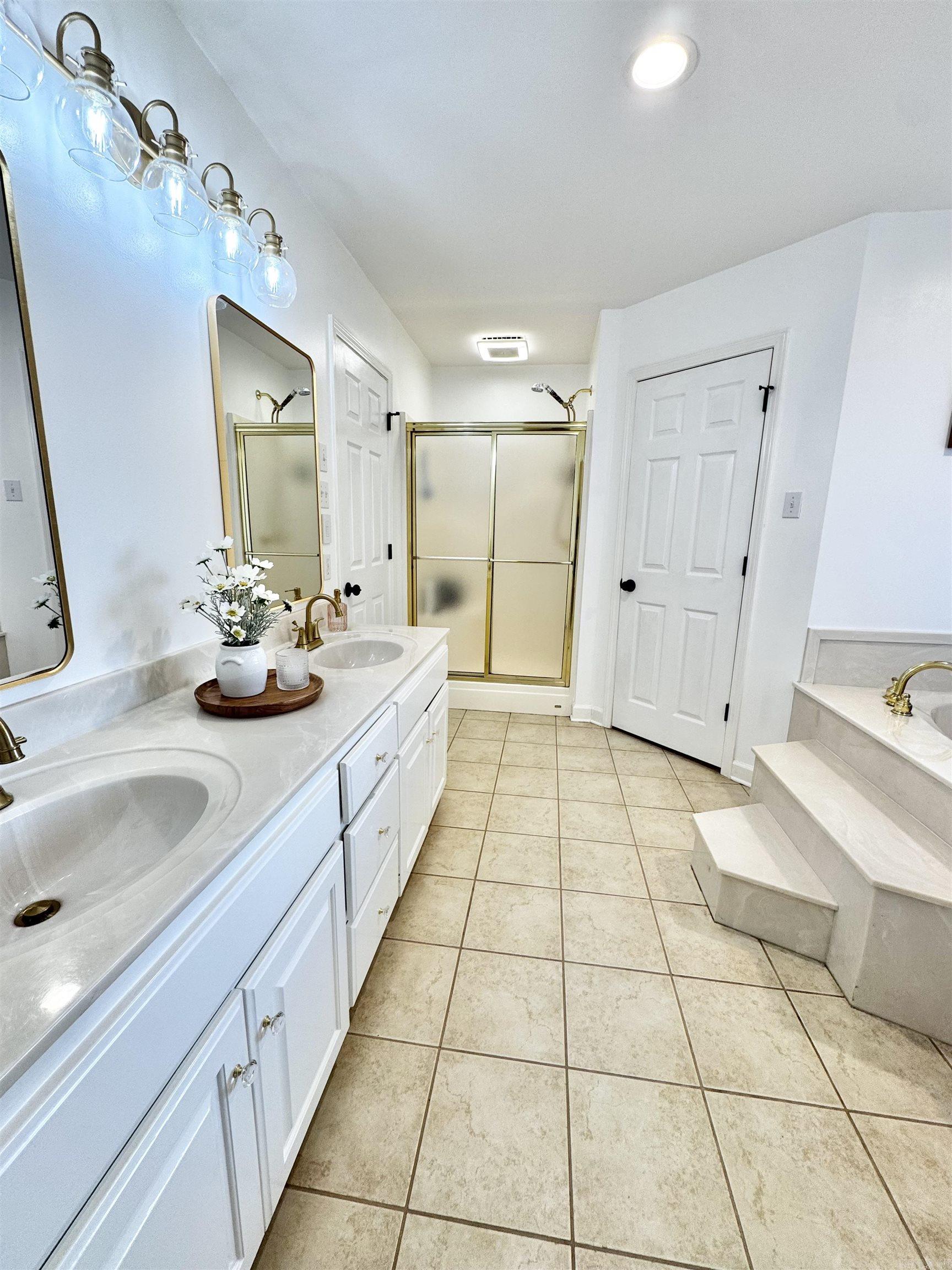 28 Weaver Circle Property Photo 37