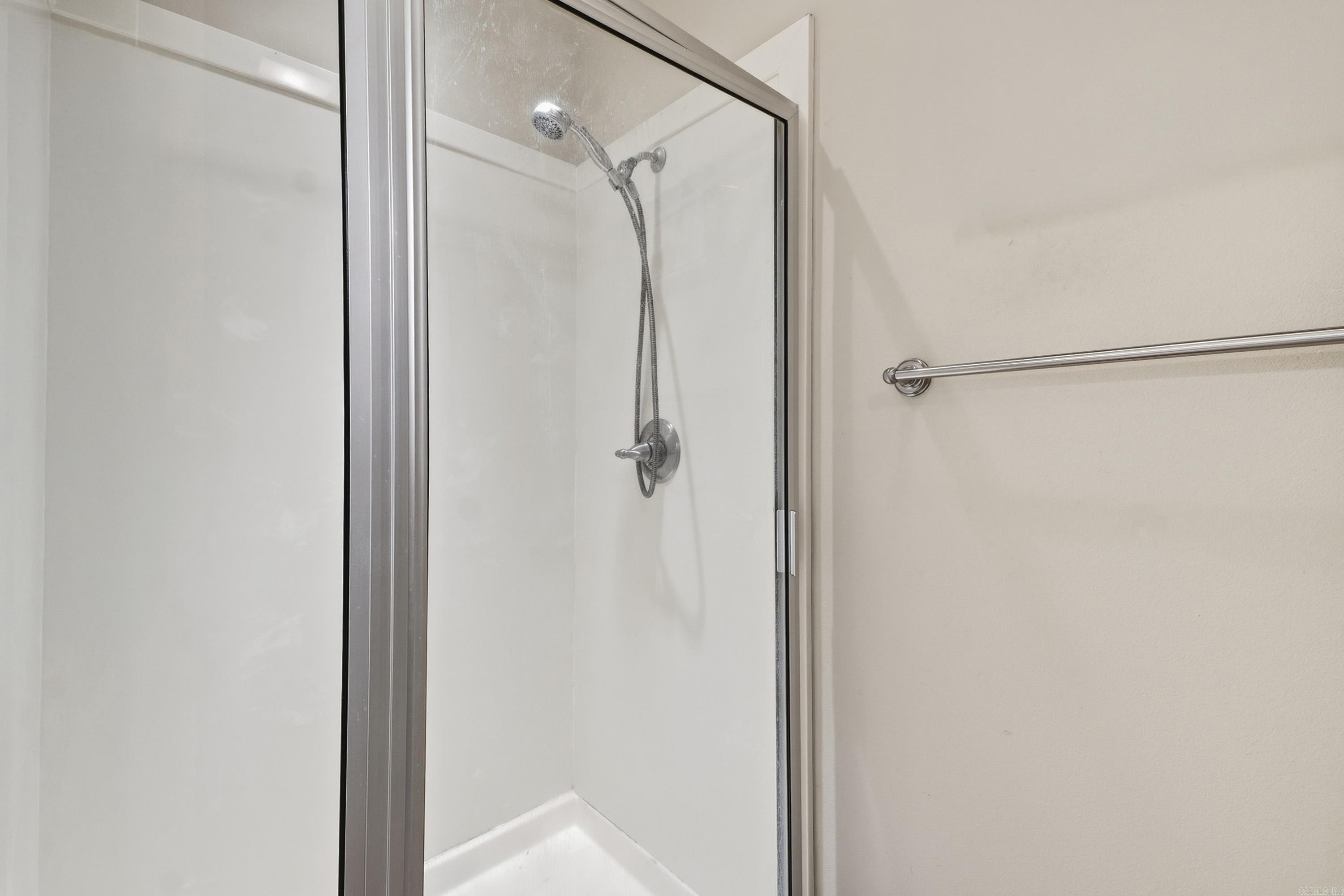 42 Courtside Place Property Photo 20