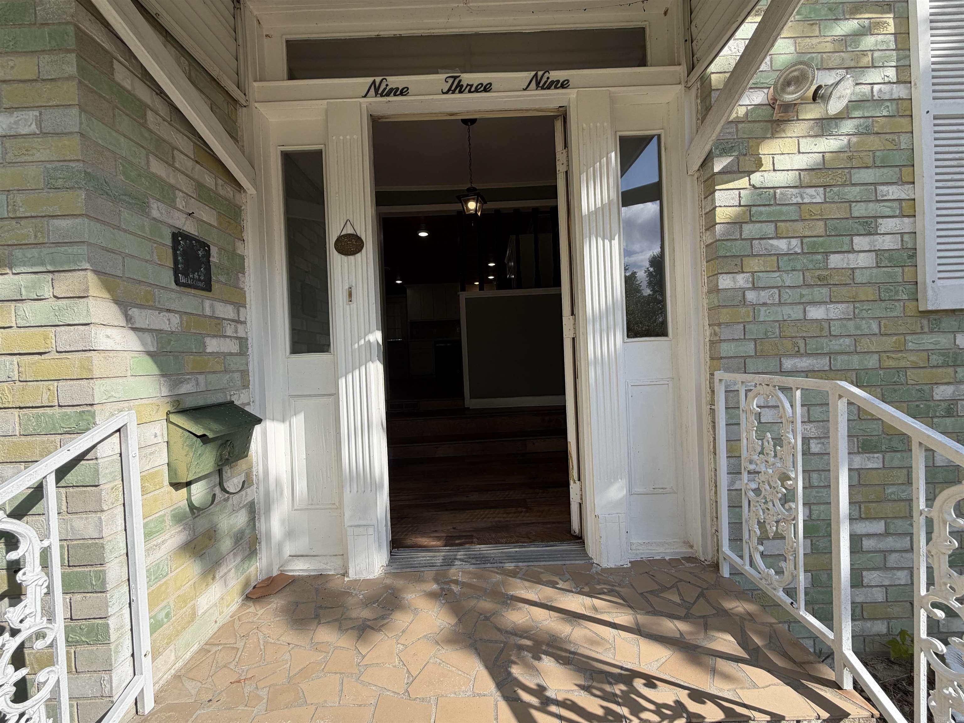 939 W Court Street Property Photo 17