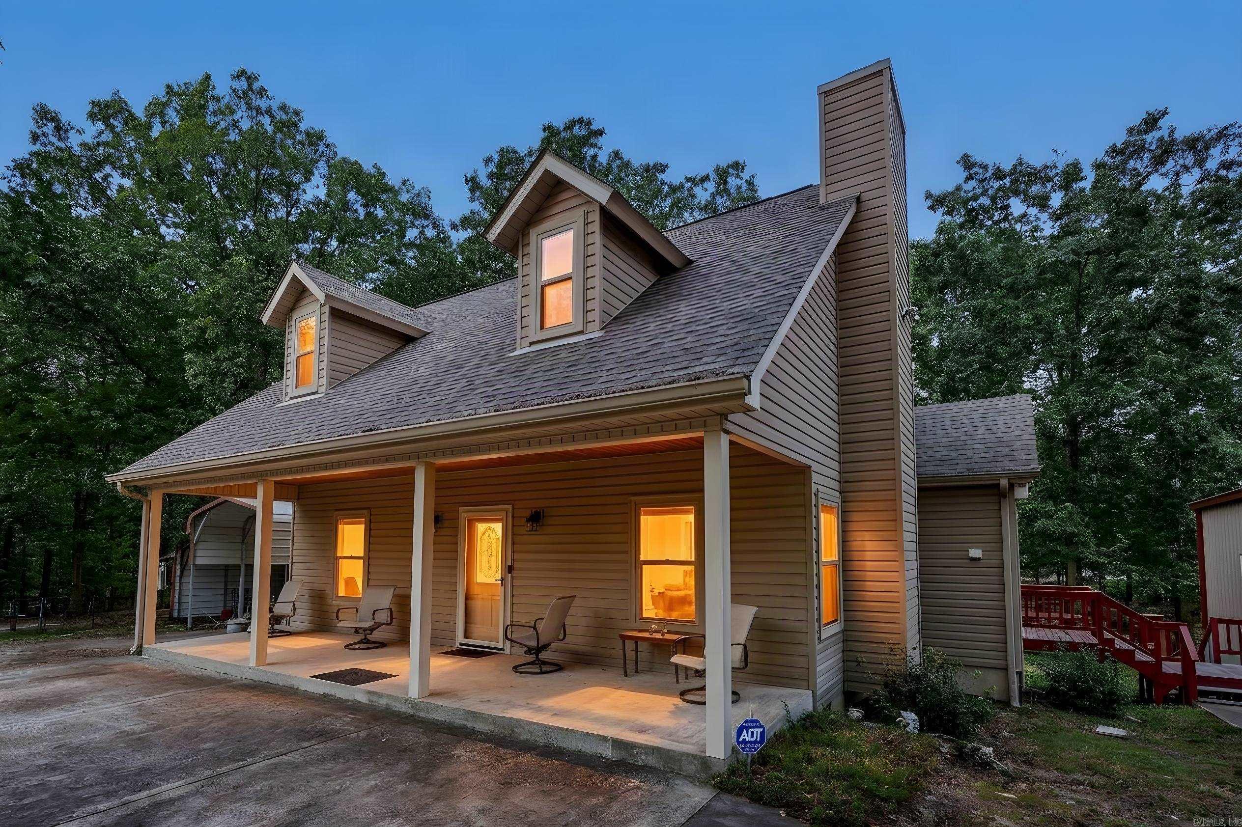 56 Oakwood Road Property Photo 1