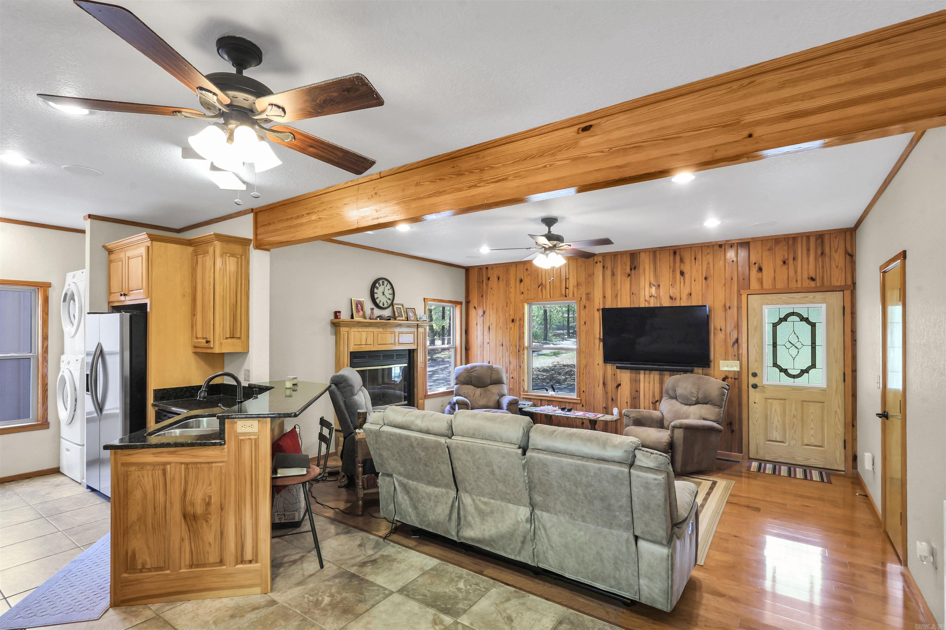 56 Oakwood Road Property Photo 6
