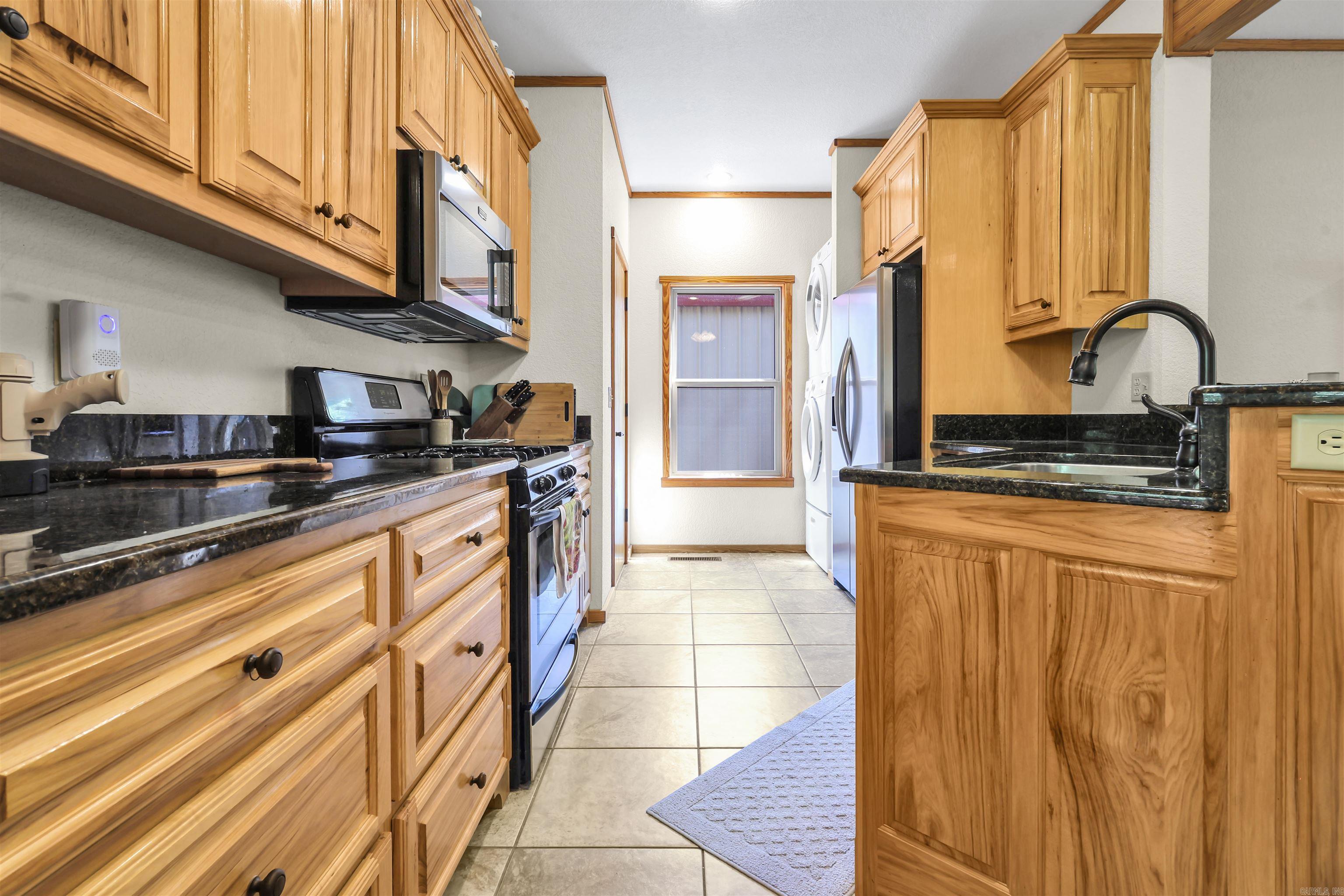 56 Oakwood Road Property Photo 8
