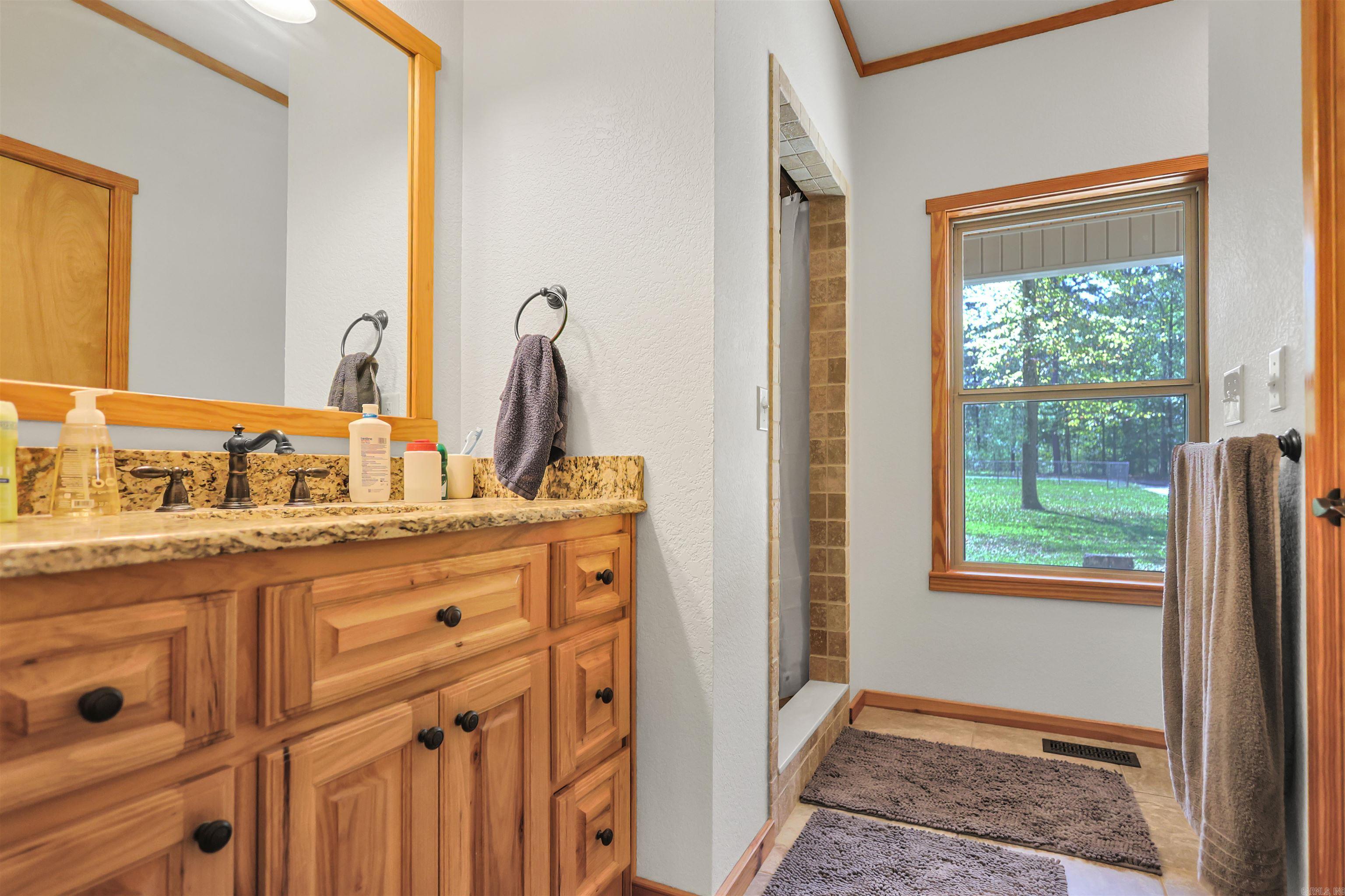 56 Oakwood Road Property Photo 17