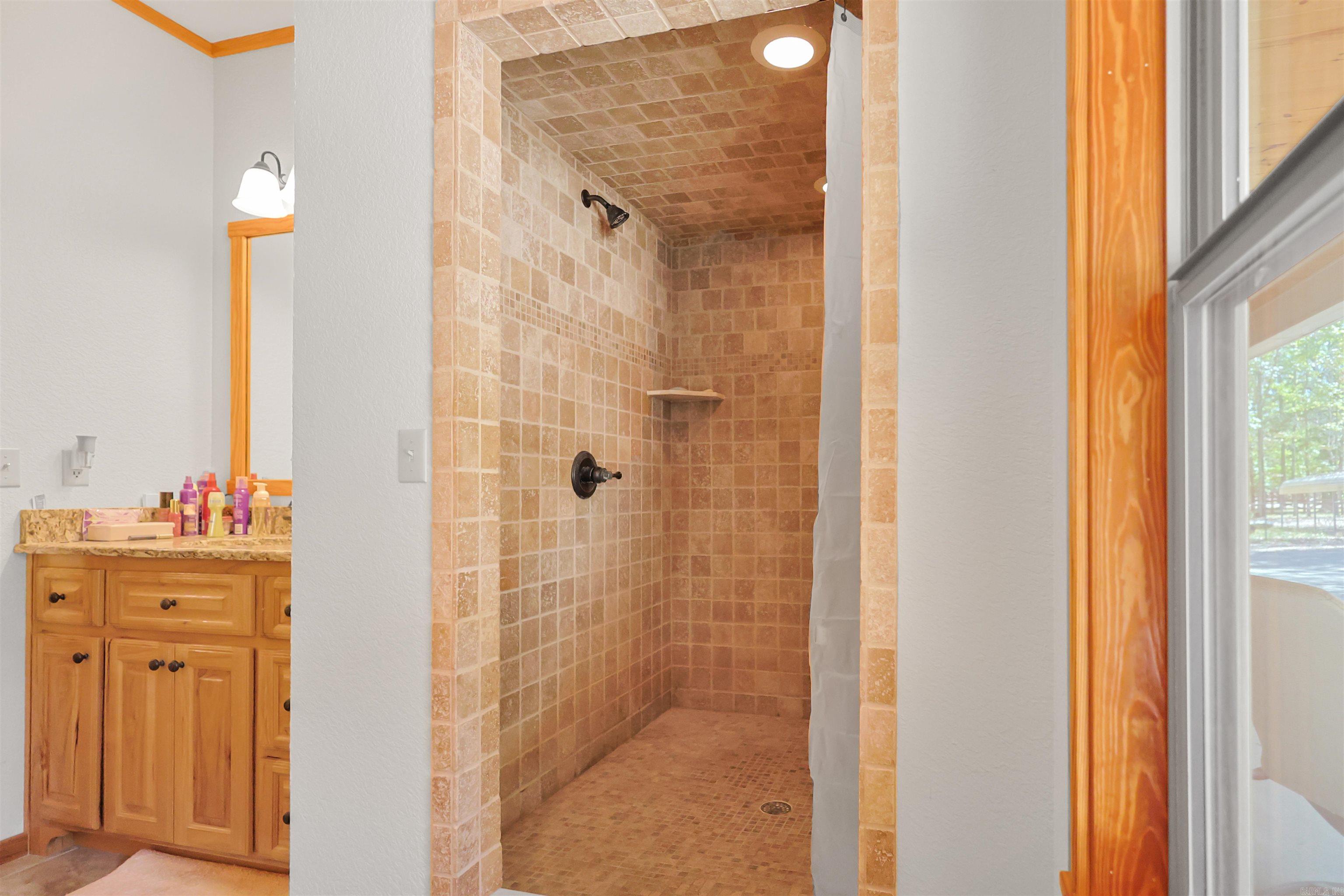 56 Oakwood Road Property Photo 18