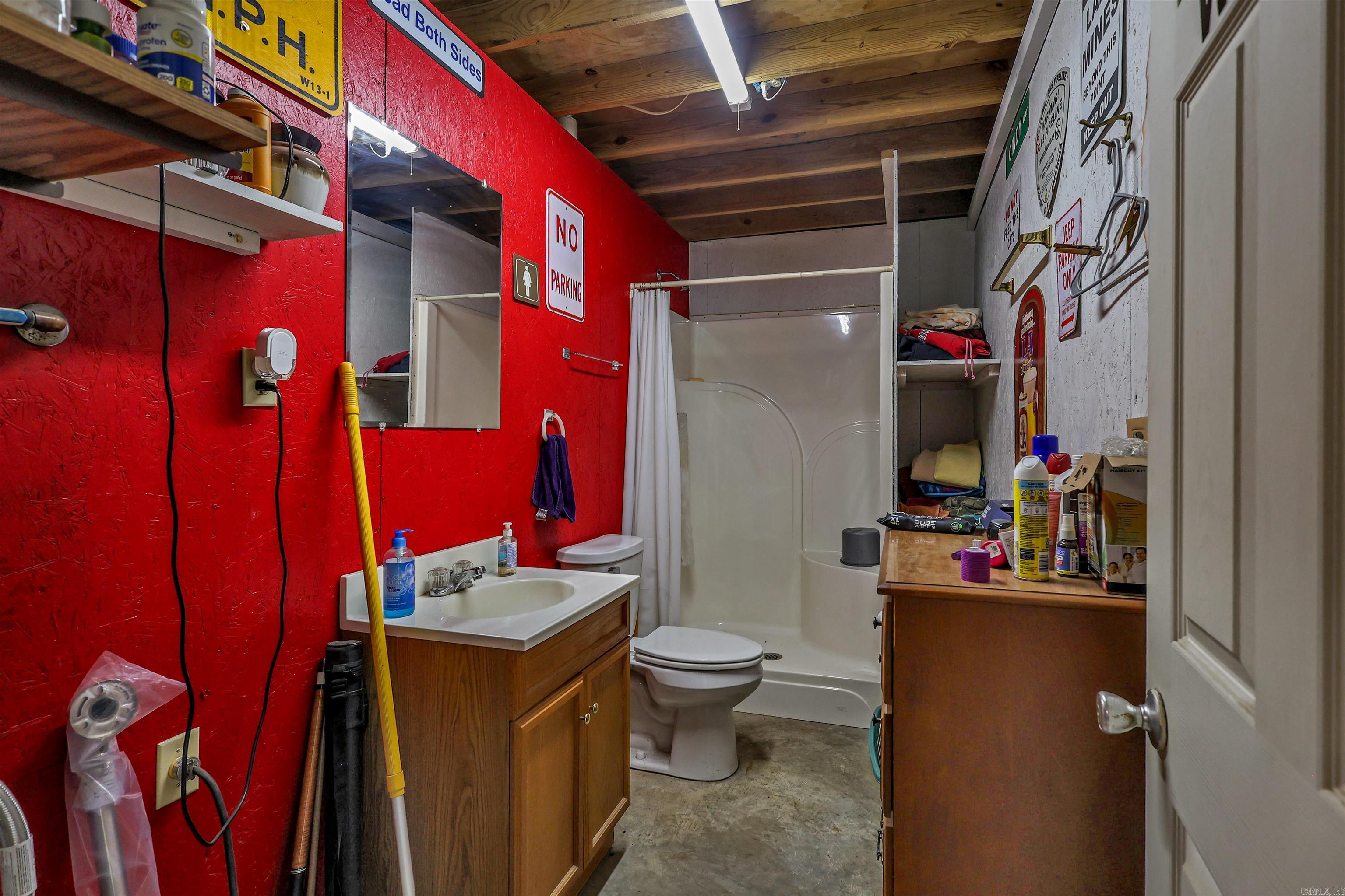56 Oakwood Road Property Photo 40