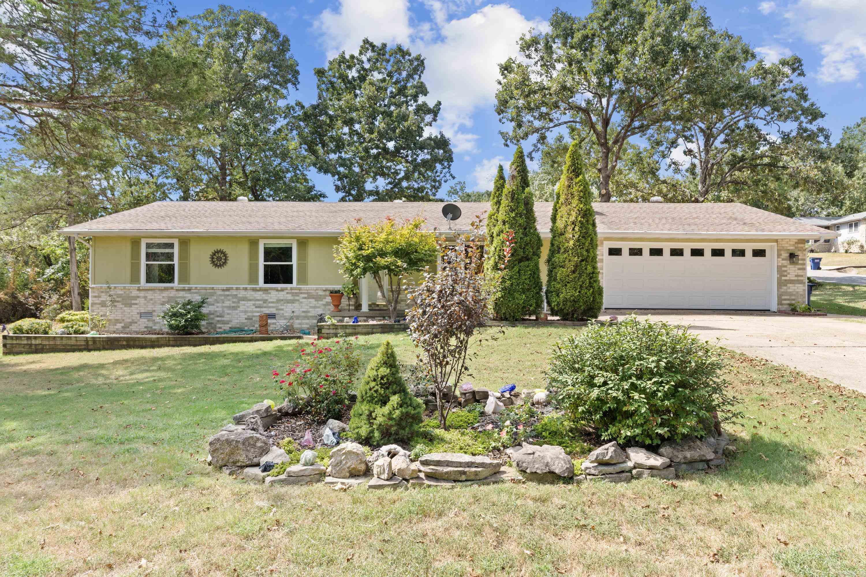 1817 Eagle Drive Property Photo 1