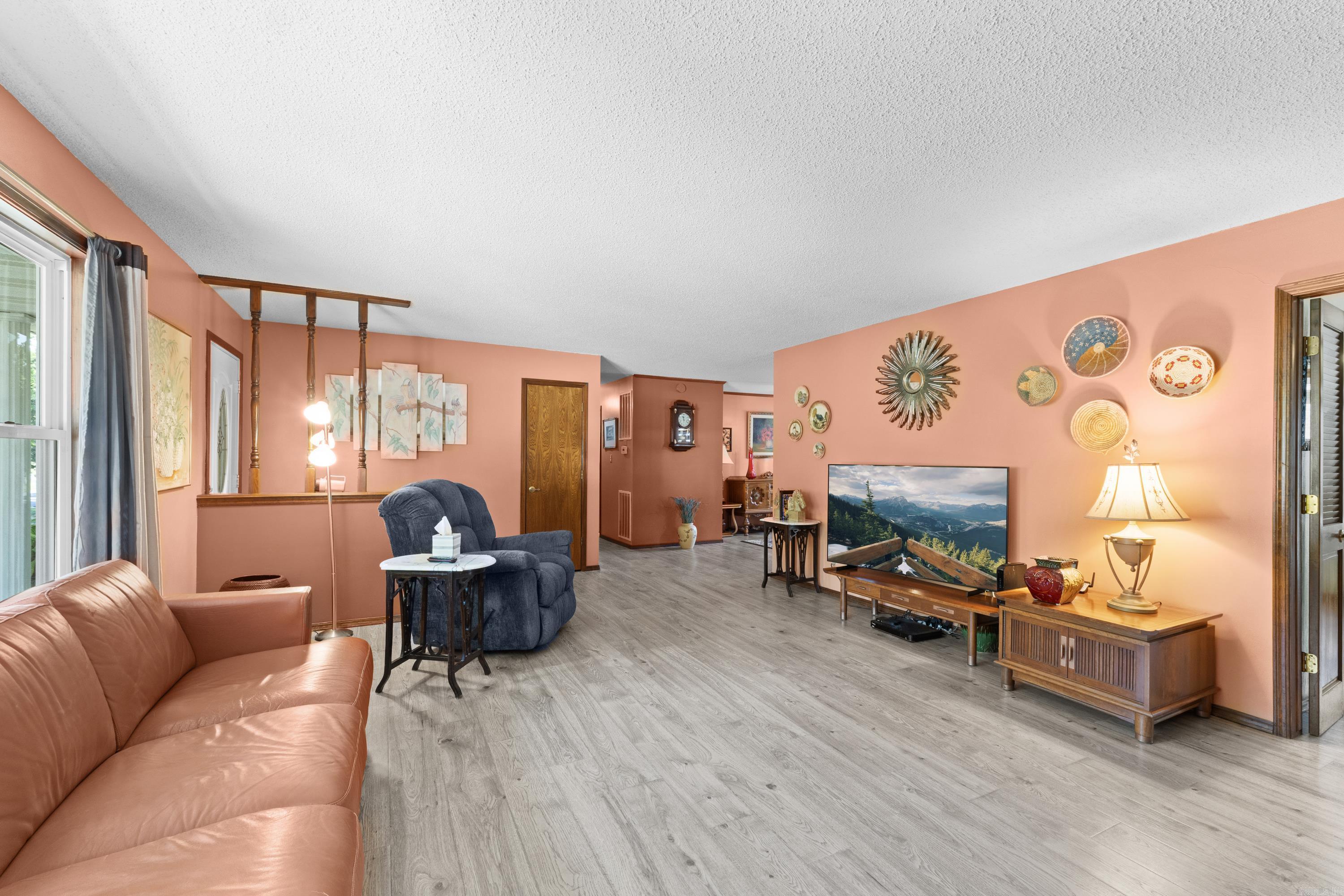1817 Eagle Drive Property Photo 9