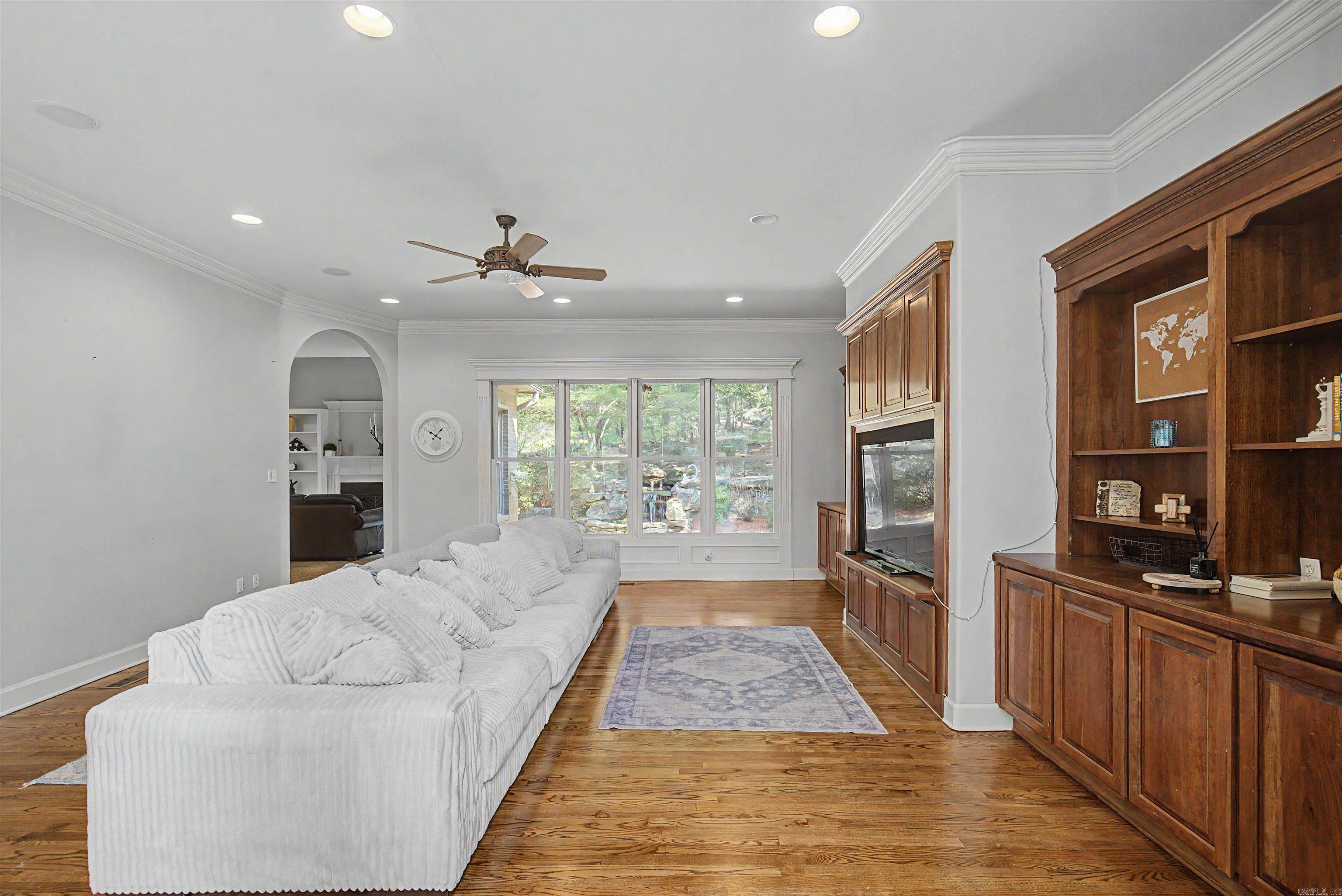 13 Somersett Dr Property Photo 12