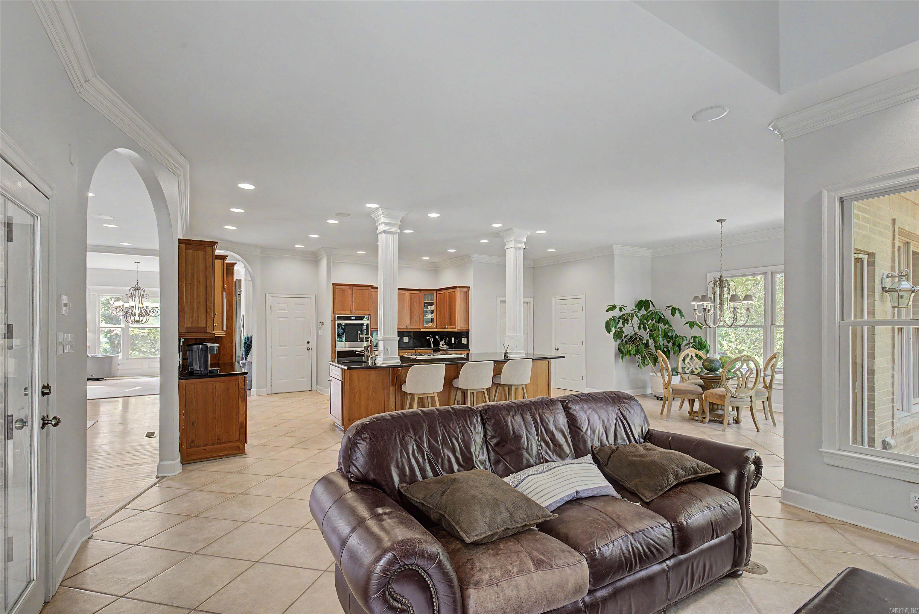 13 Somersett Dr Property Photo 14