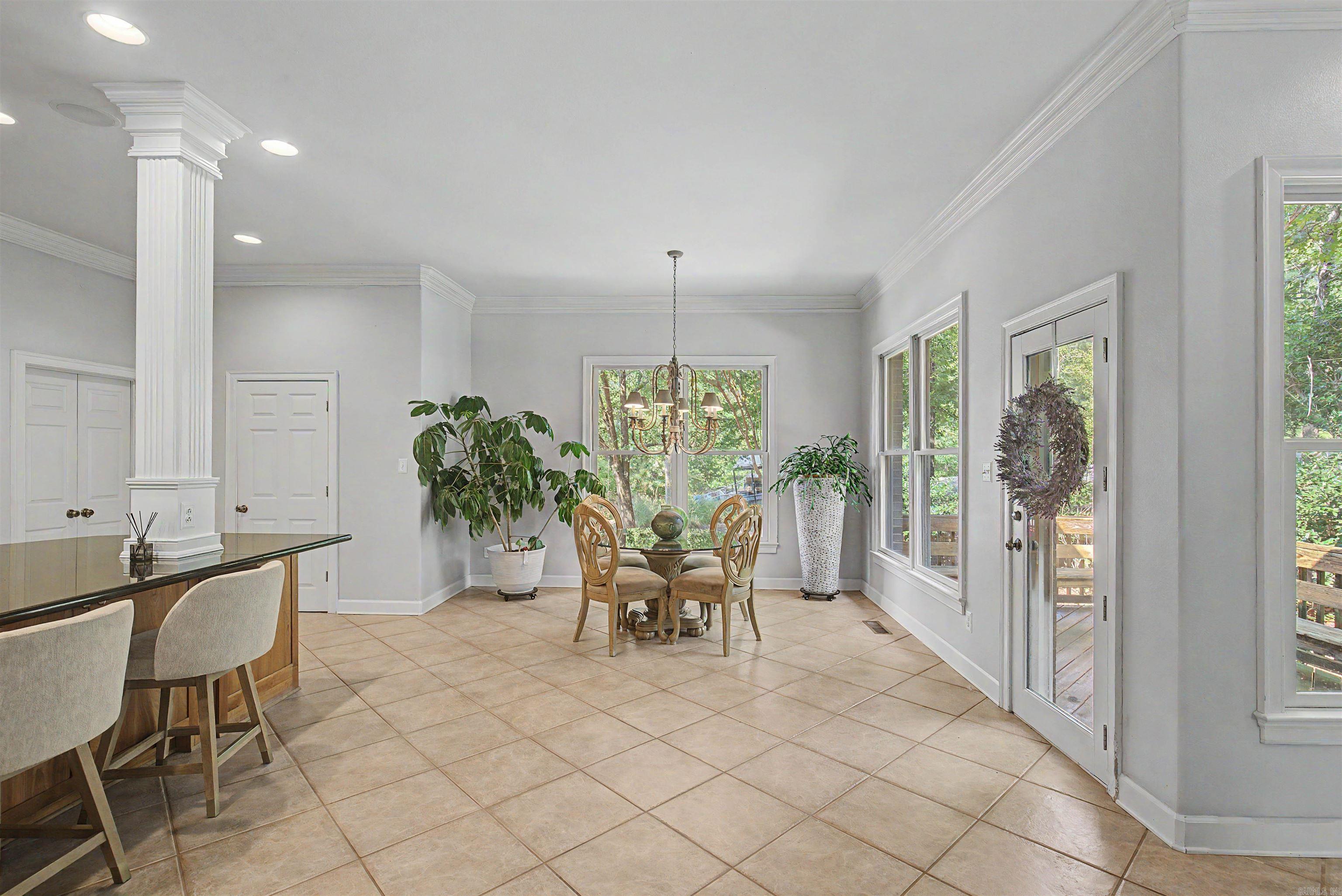 13 Somersett Dr Property Photo 15