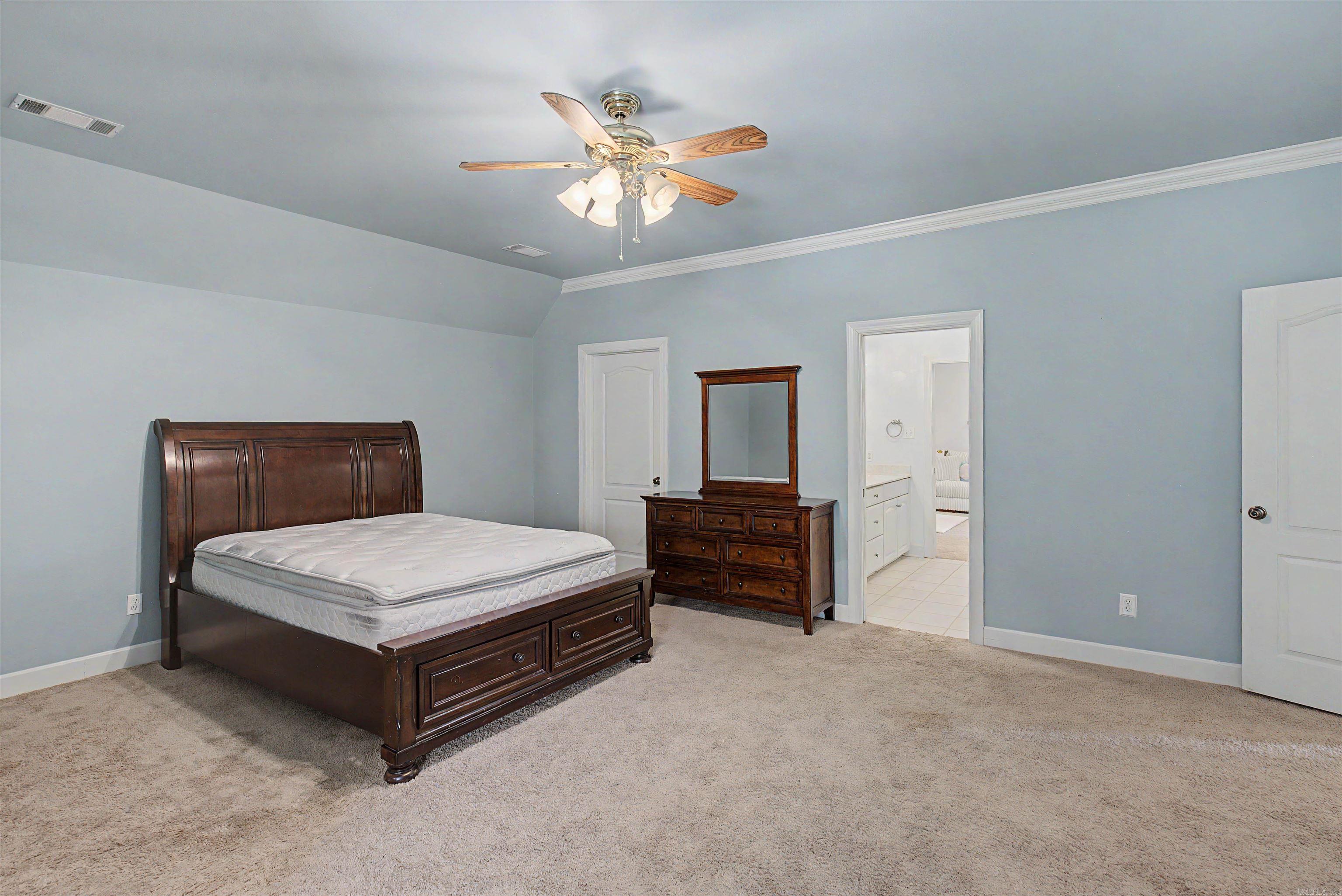 13 Somersett Dr Property Photo 31