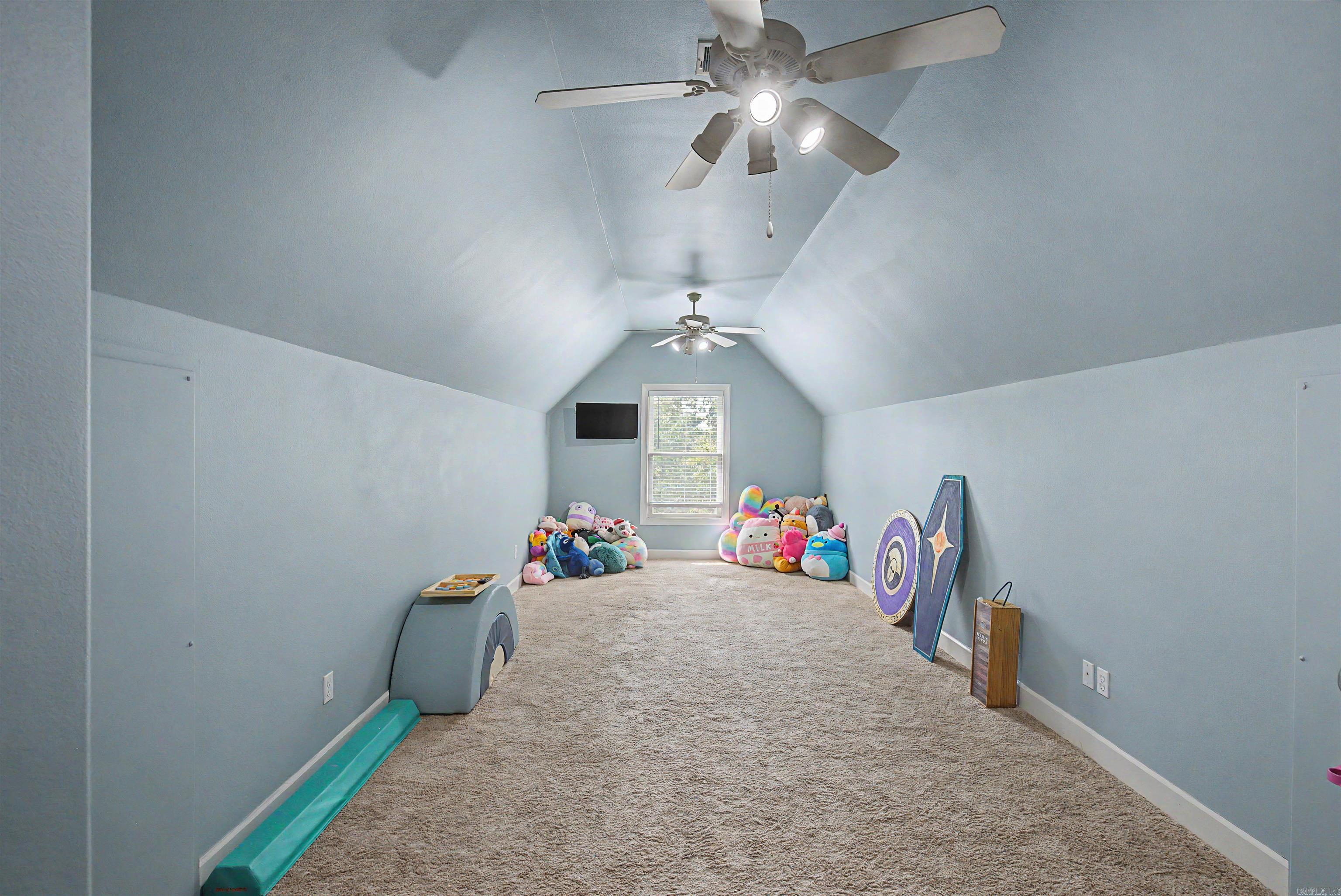 13 Somersett Dr Property Photo 32