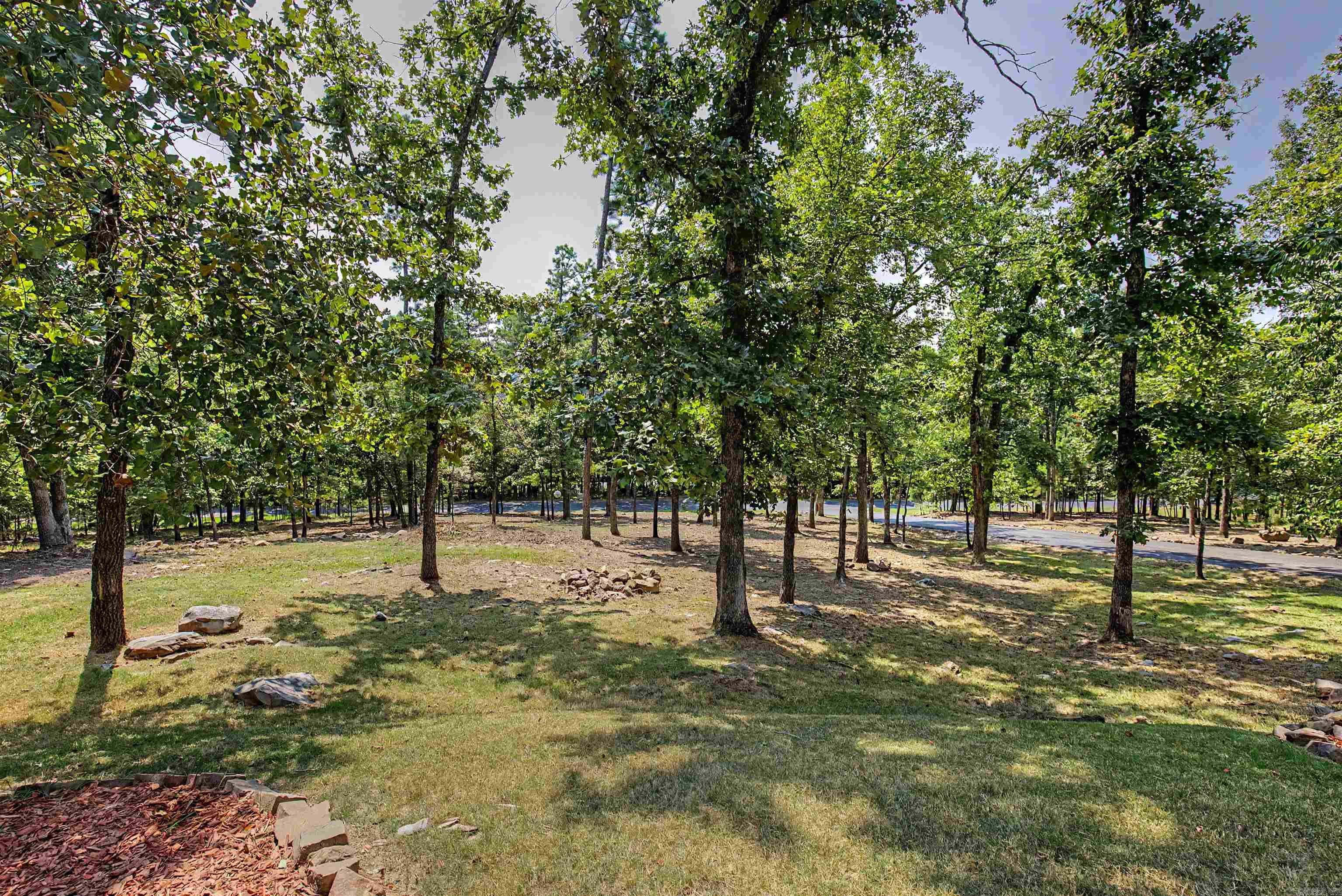 13 Somersett Dr Property Photo 41