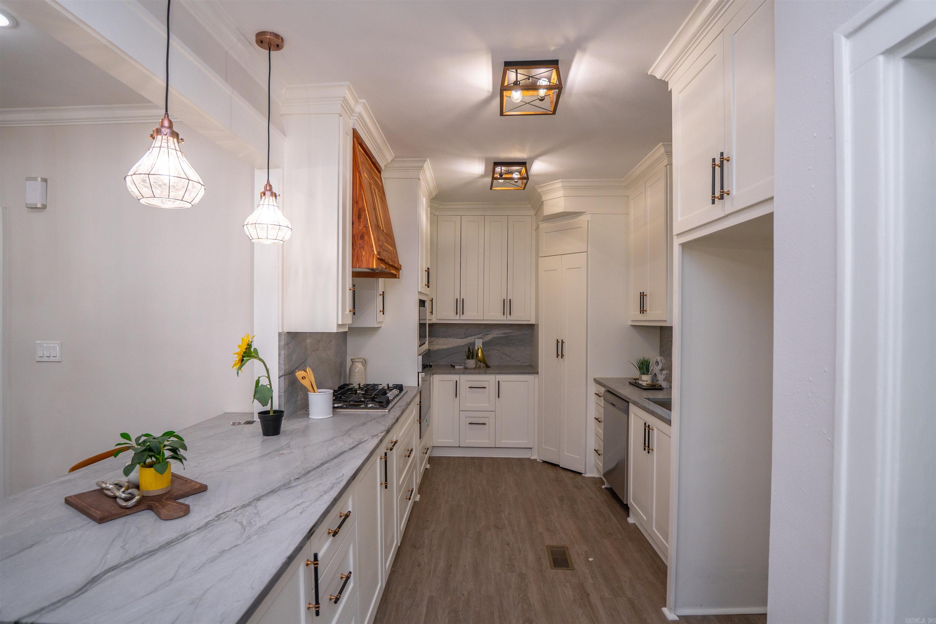 1109 Kavanaugh Boulevard Property Photo 17