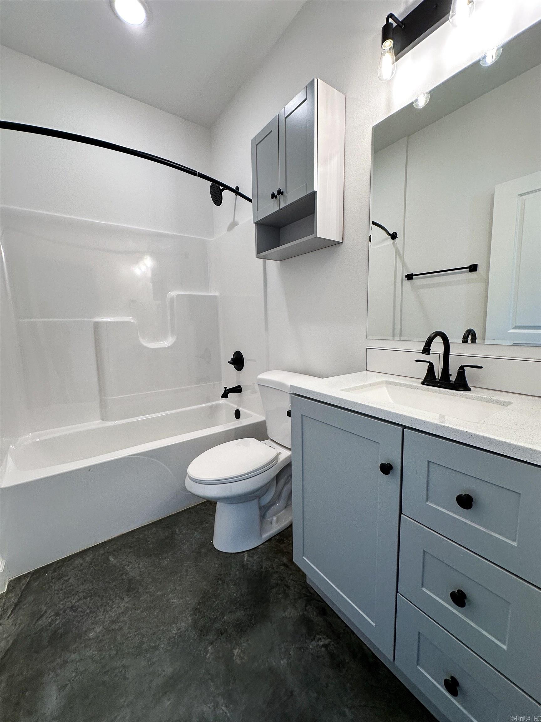 1513 Mary Kay Boulevard Property Photo 3