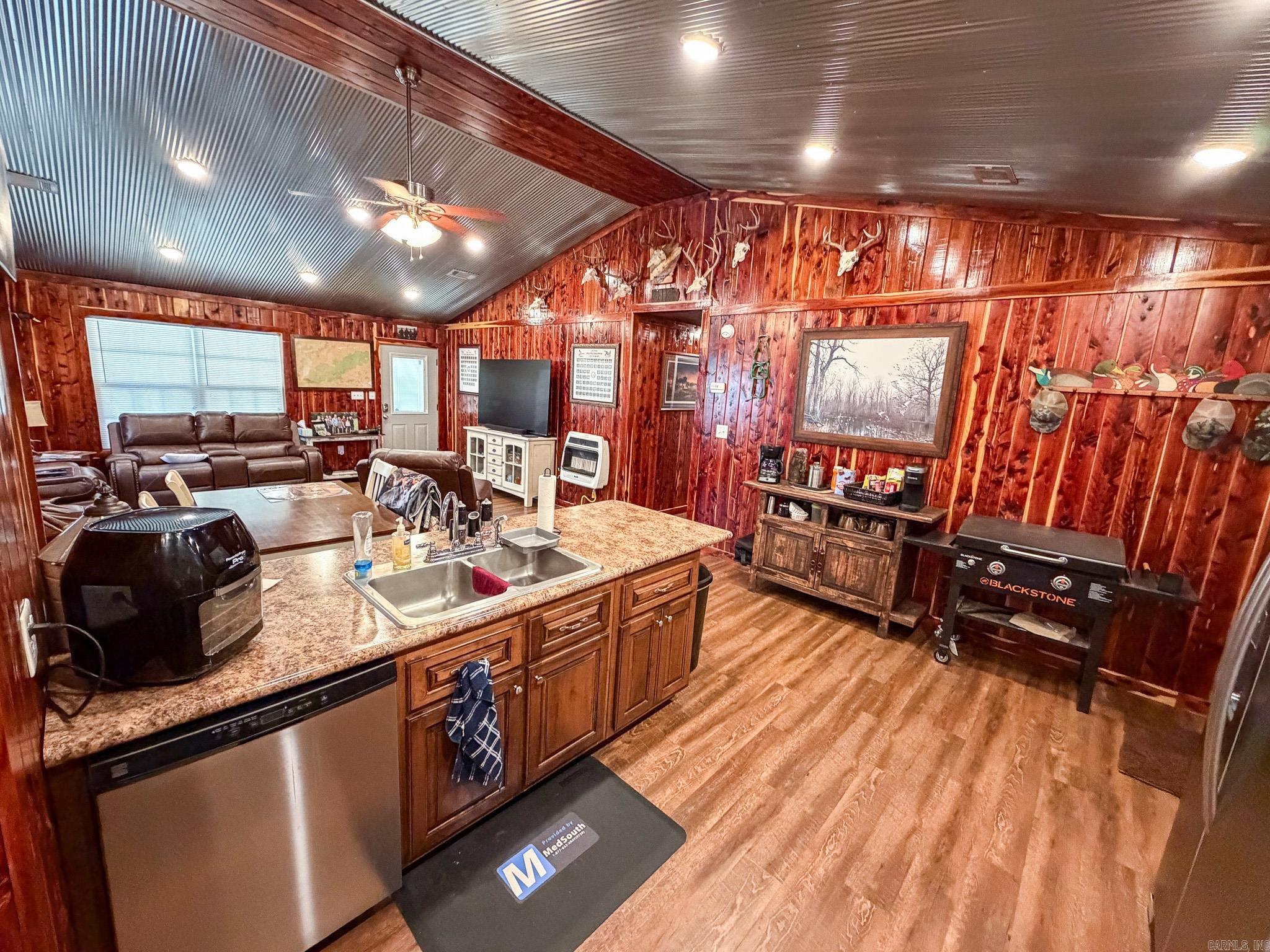 441 Clay 202 Road Property Photo 44