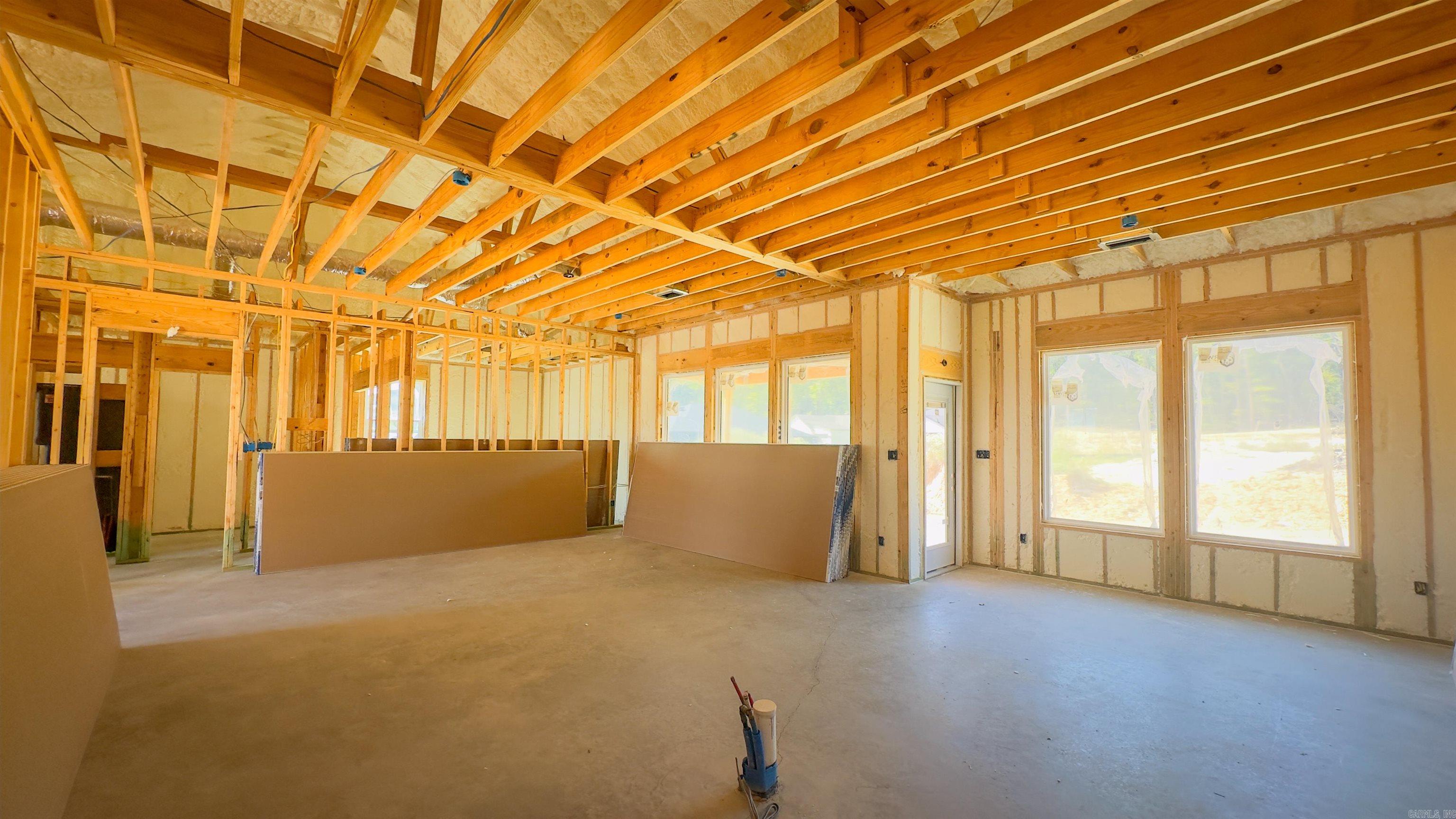 5913 Utah Cove Property Photo 5