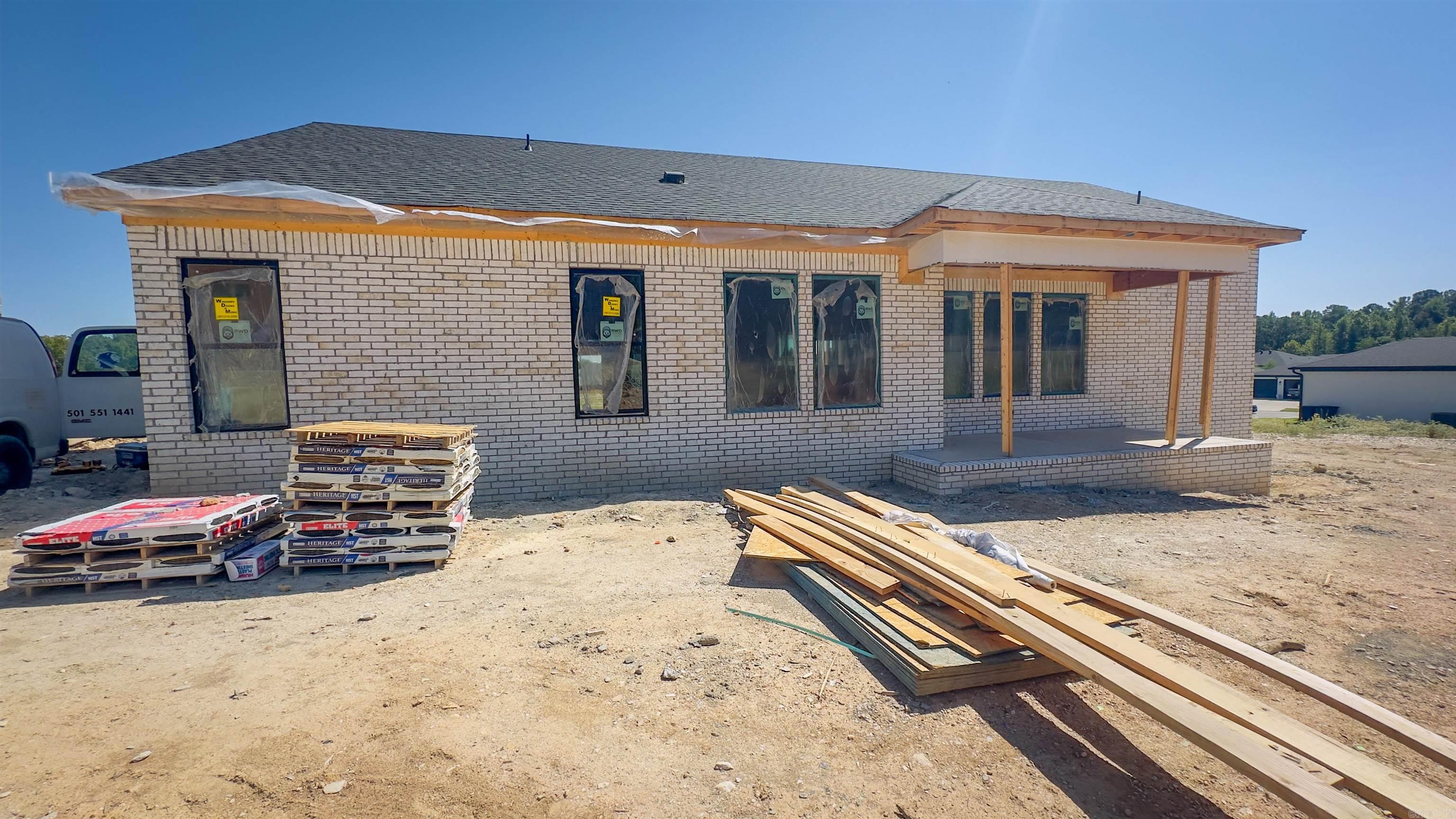 5913 Utah Cove Property Photo 10