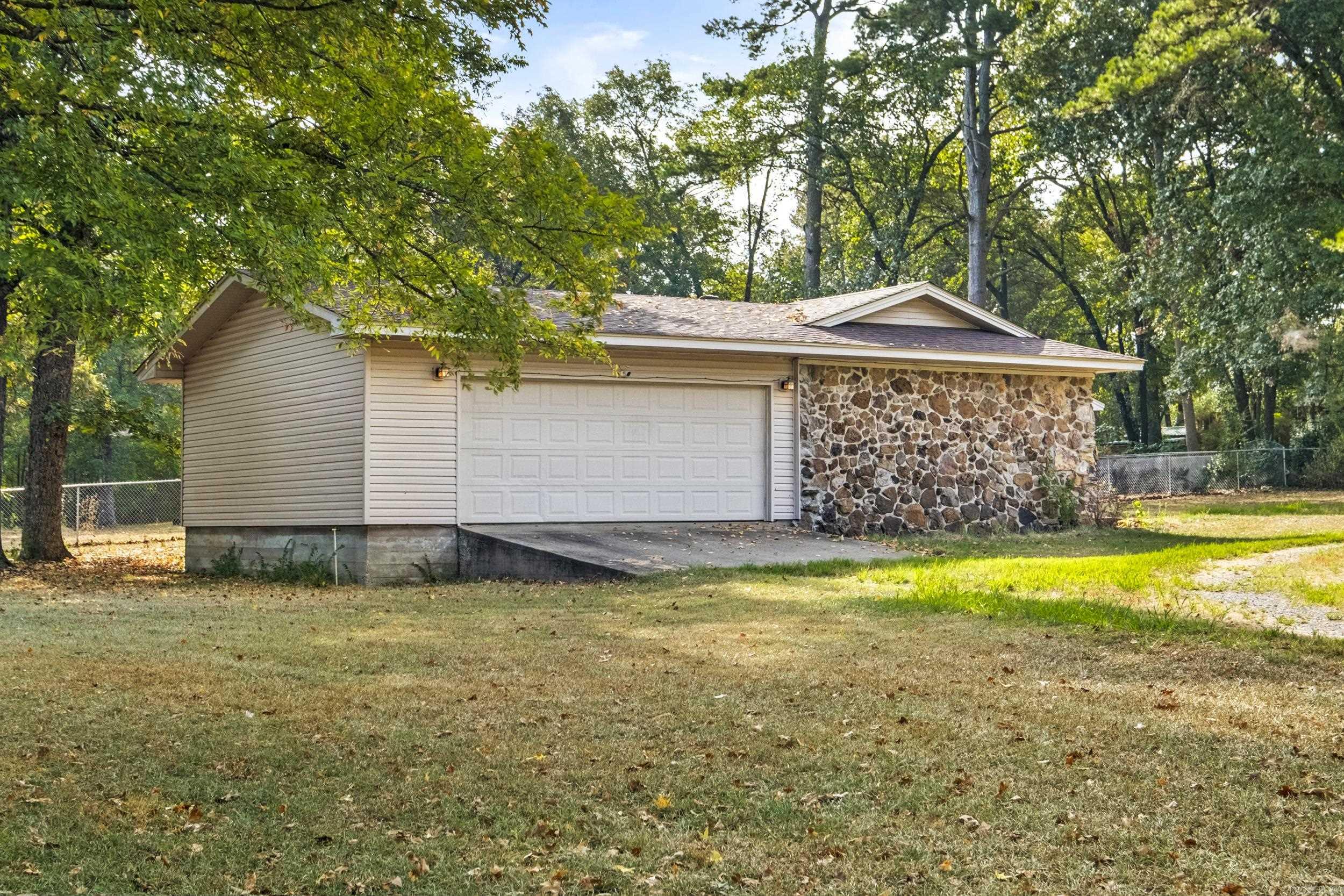 1268 Missile Base Road Property Photo 4