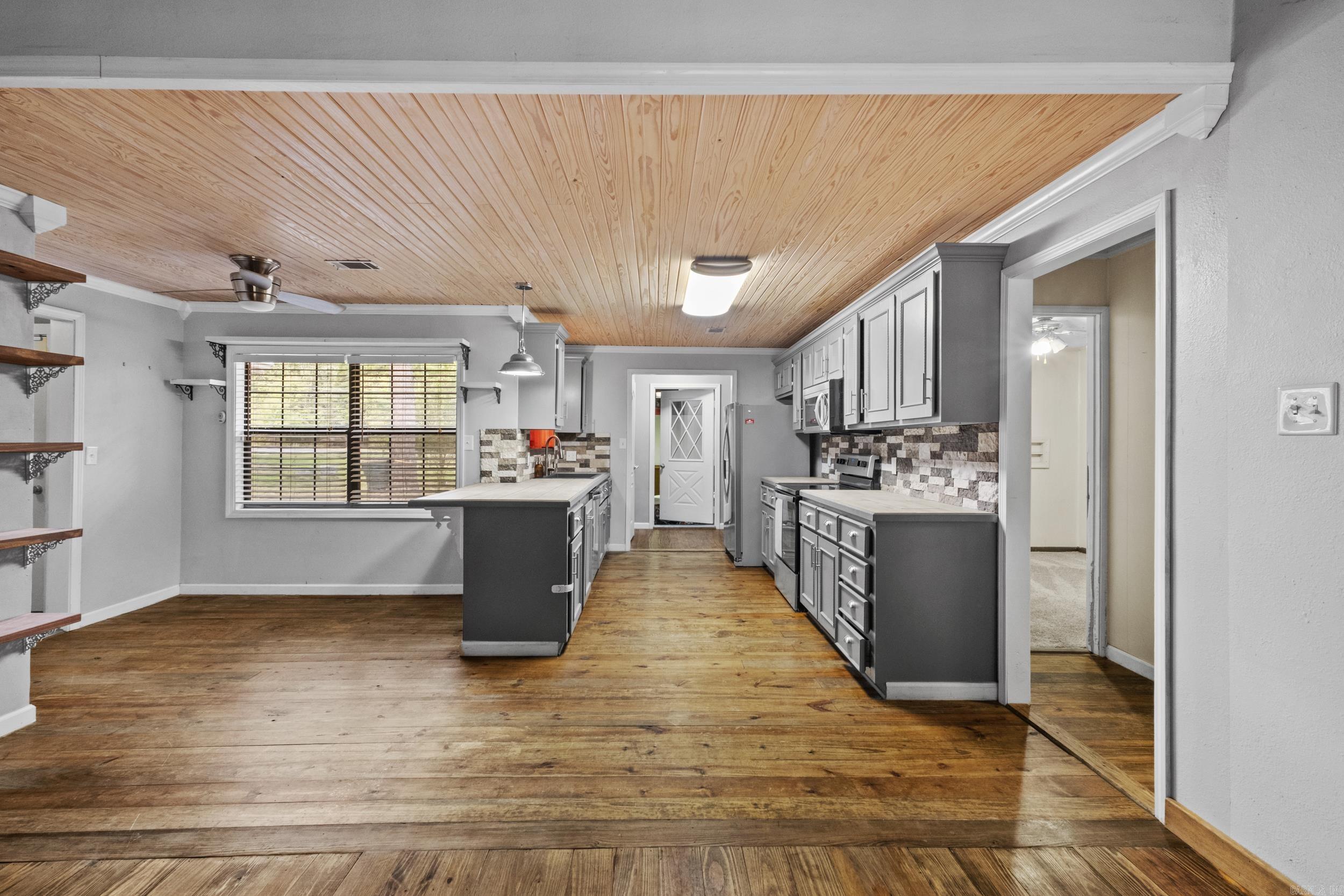 1268 Missile Base Road Property Photo 11