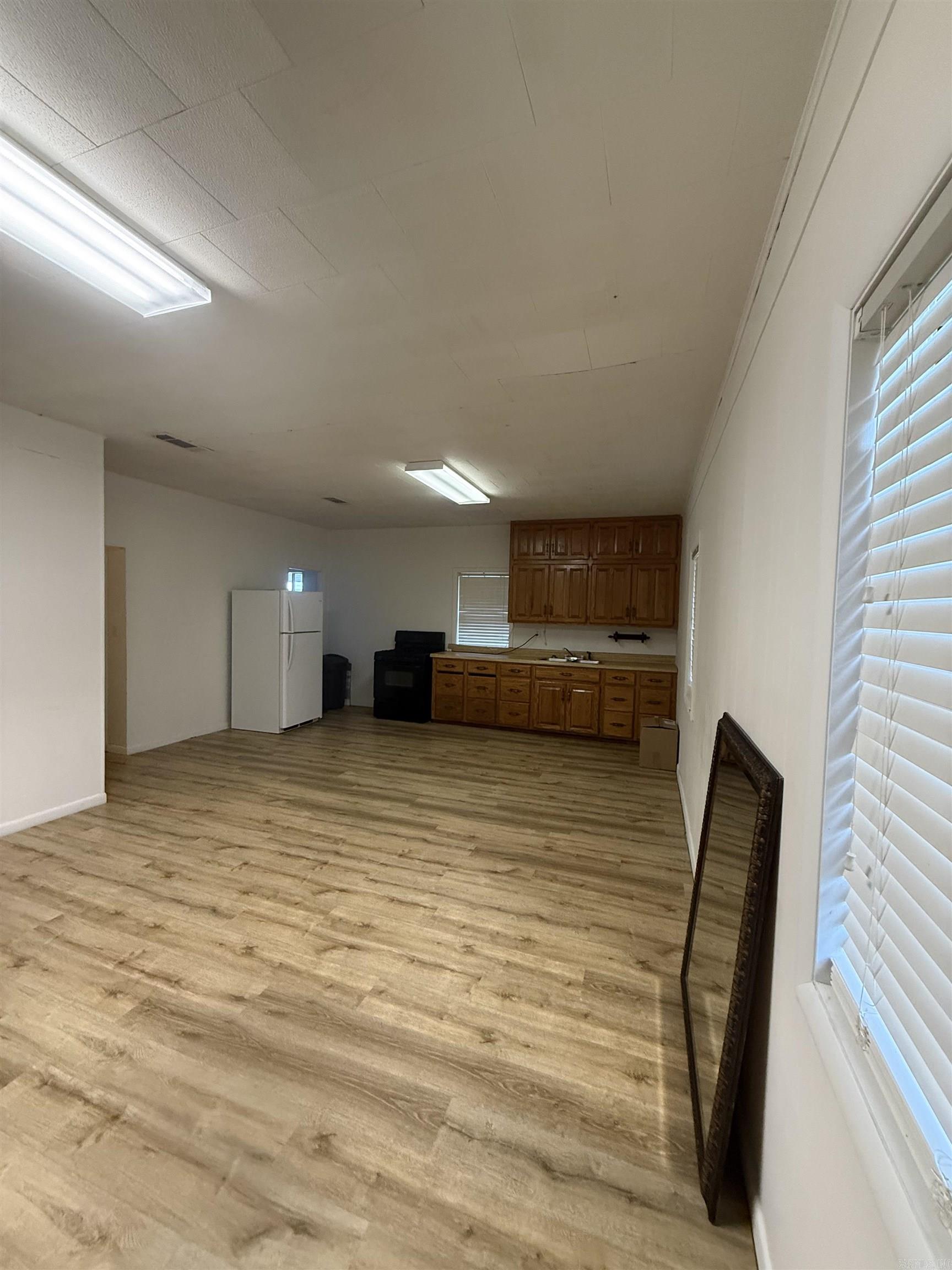 222 N. Hickory Property Photo 10