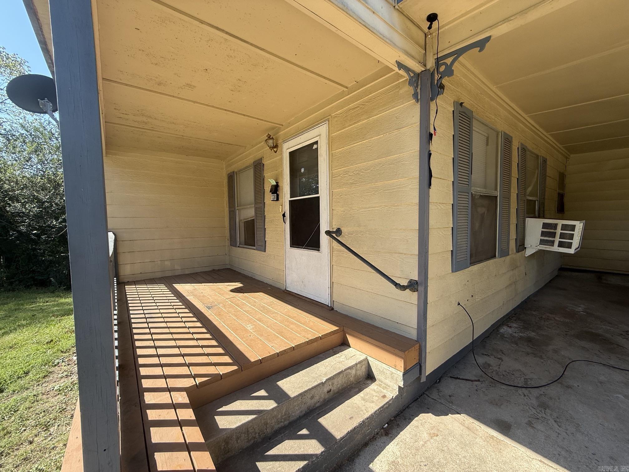 138 Highland Park Street Property Photo 13