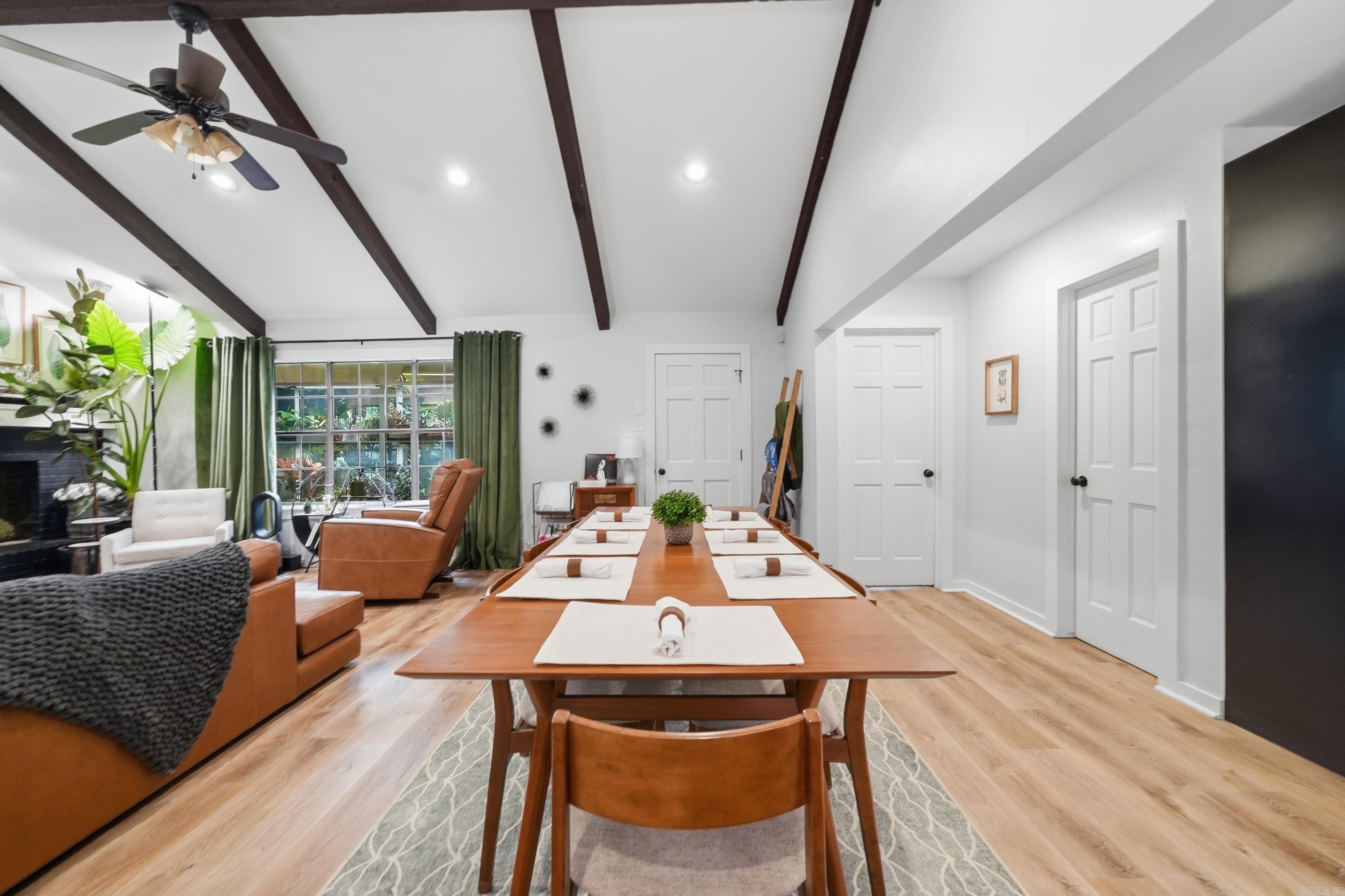 7 Woodbridge Drive Property Photo 11