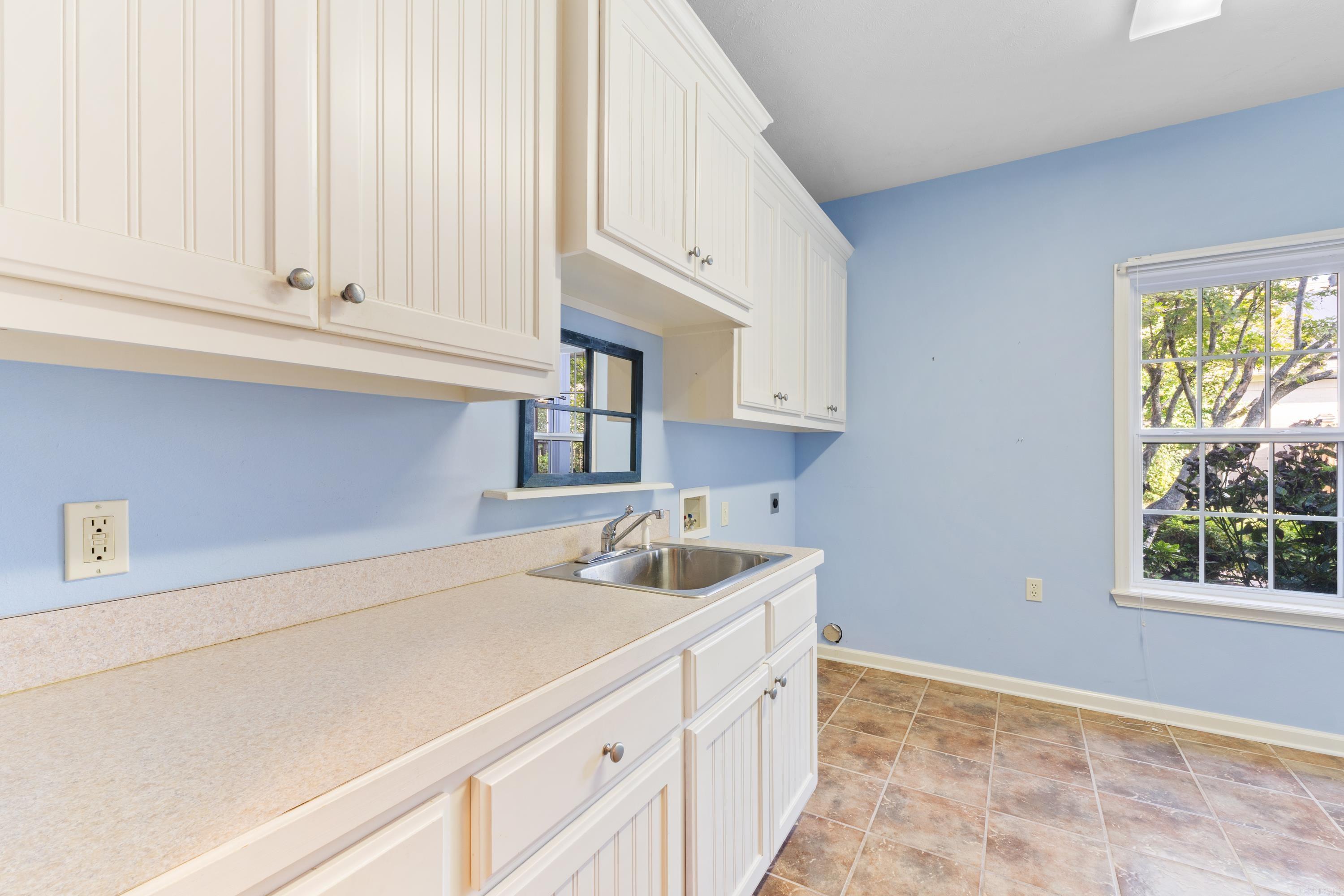1140 Gertrude Drive Property Photo 29