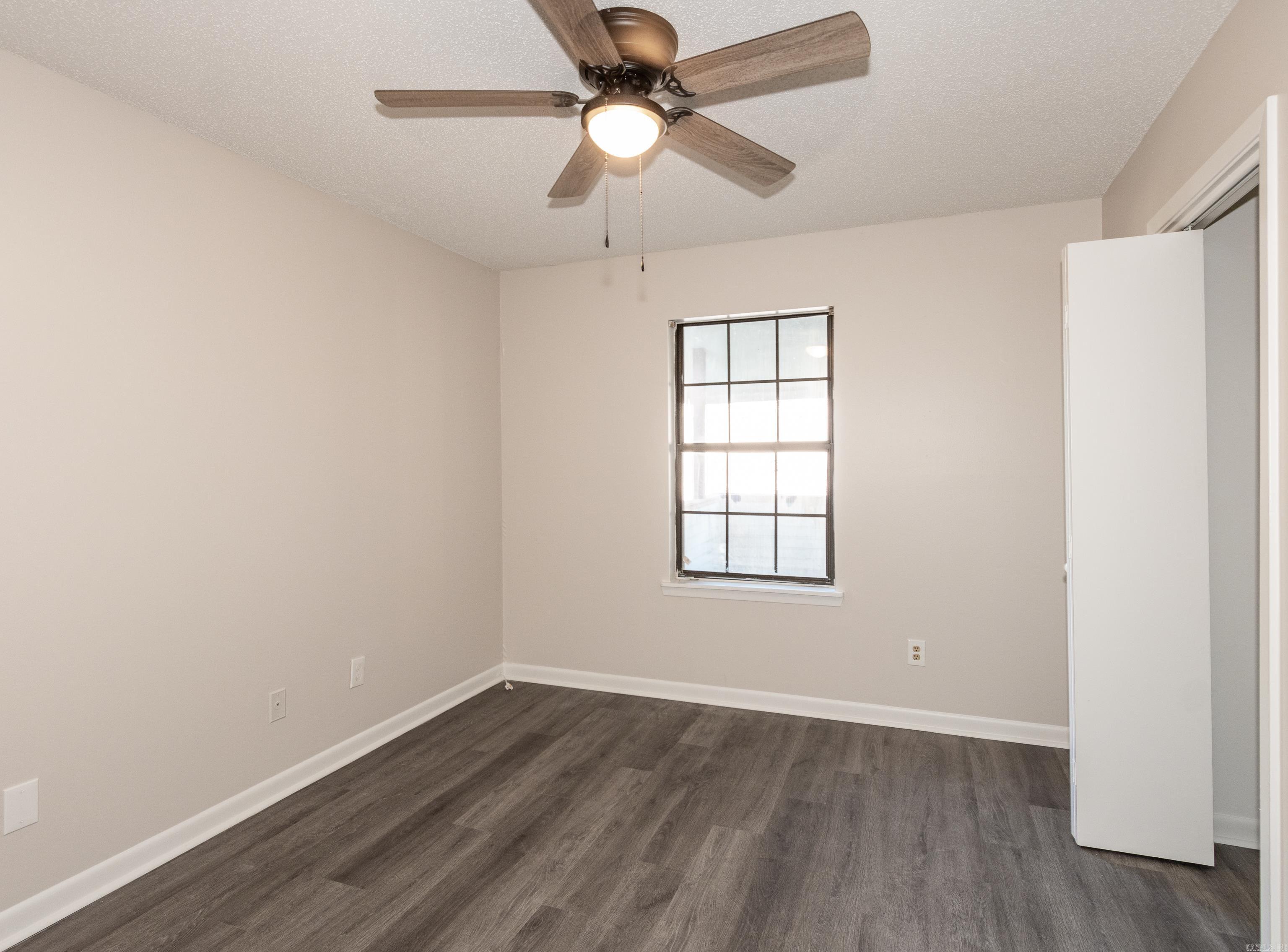 1100 Brookside Drive 68 Property Photo 12